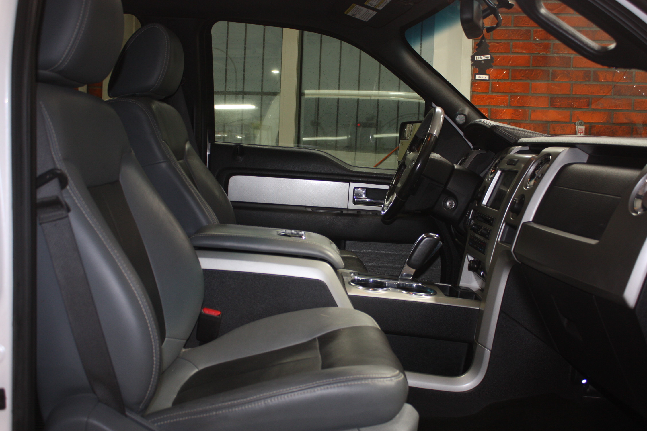2011 FORD F-150 LIMITED