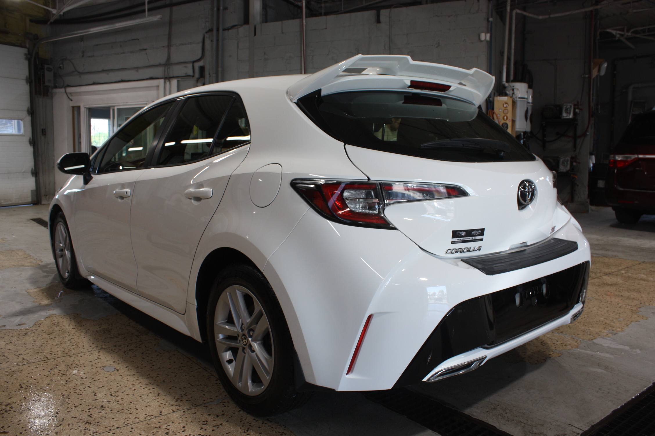 2019 TOYOTA COROLLA HATCHBACK SE