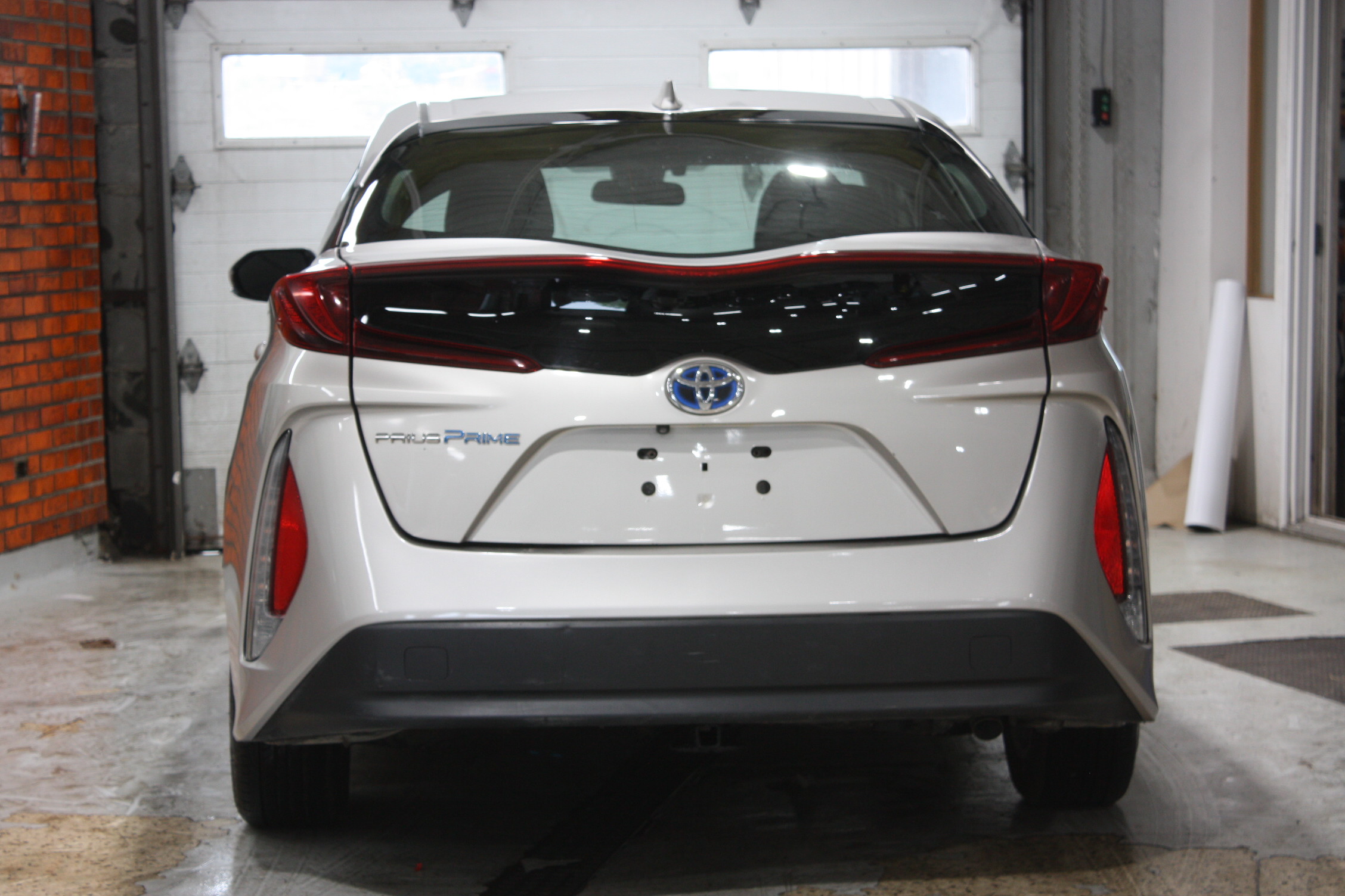 2017 TOYOTA PRIUS PRIME