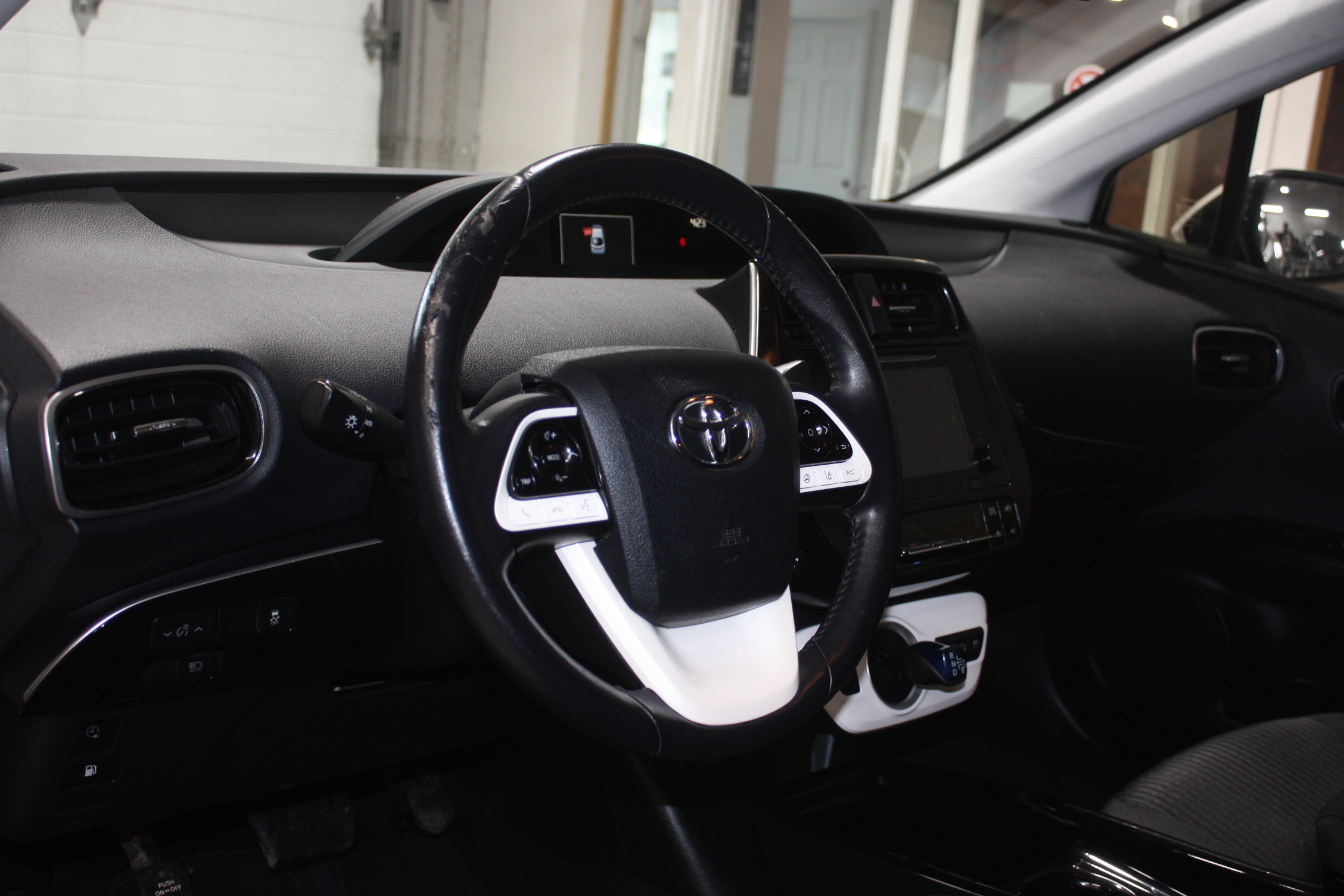 2017 TOYOTA PRIUS PRIME
