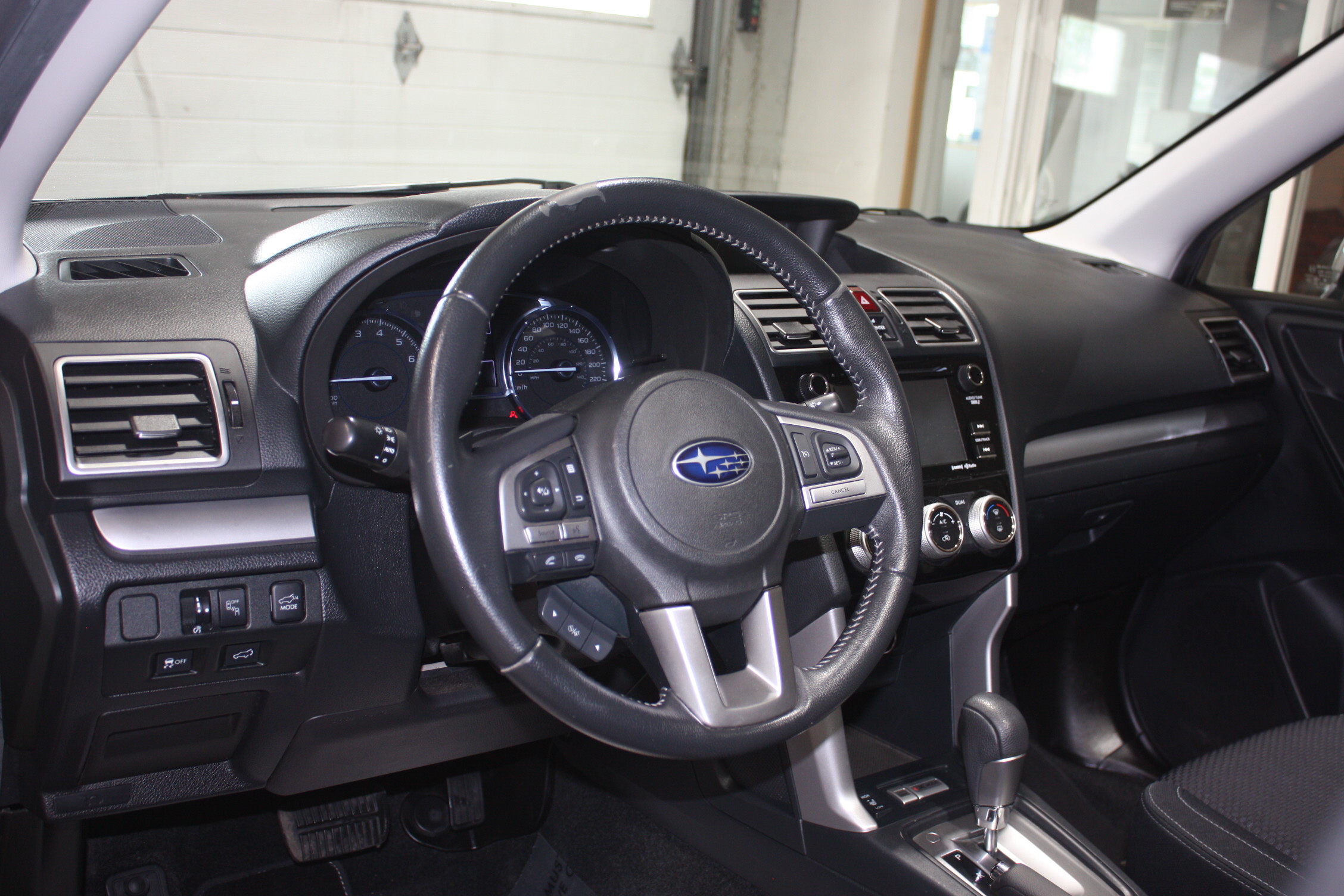 2018 SUBARU FORESTER TOURING AWD