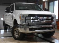 2017 FORD F-250 SUPER GUTY XLT 4X4