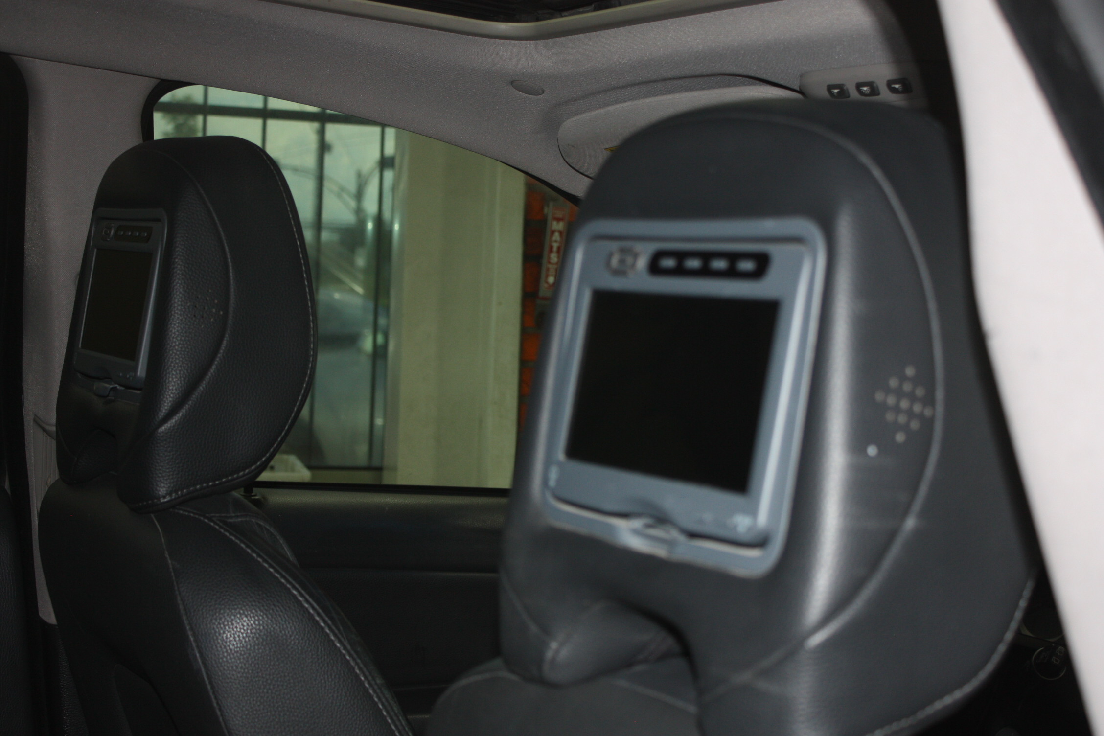 2011 VOLVO XC90 AWD
