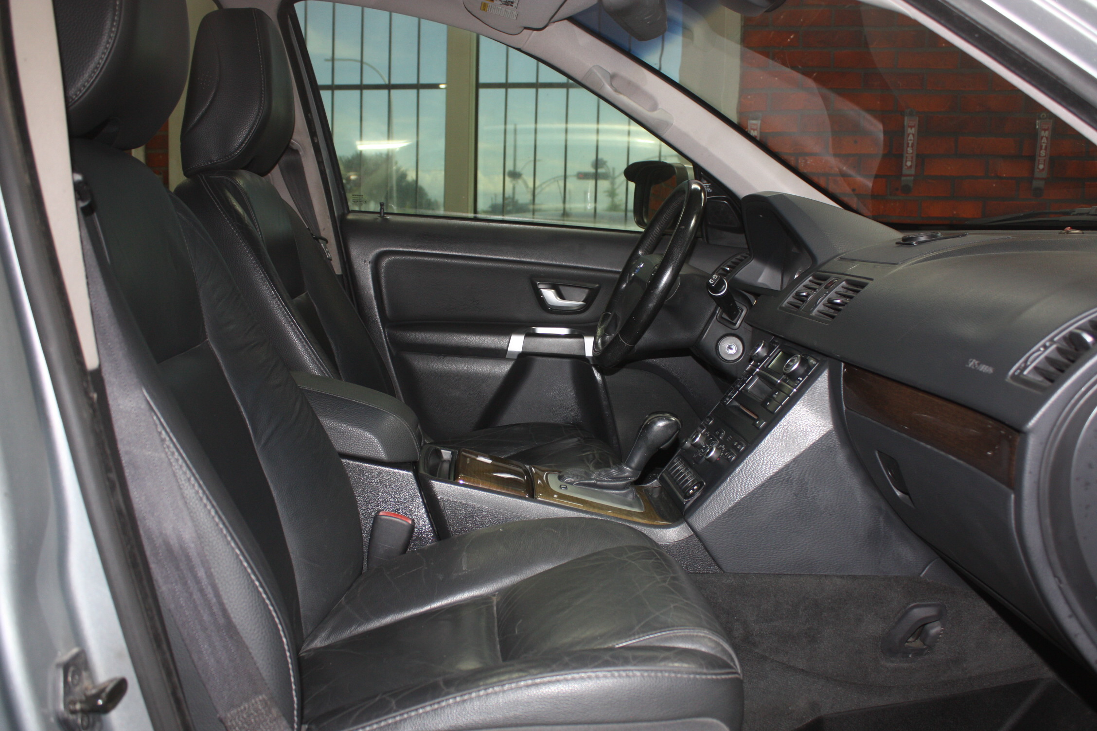 2011 VOLVO XC90 AWD
