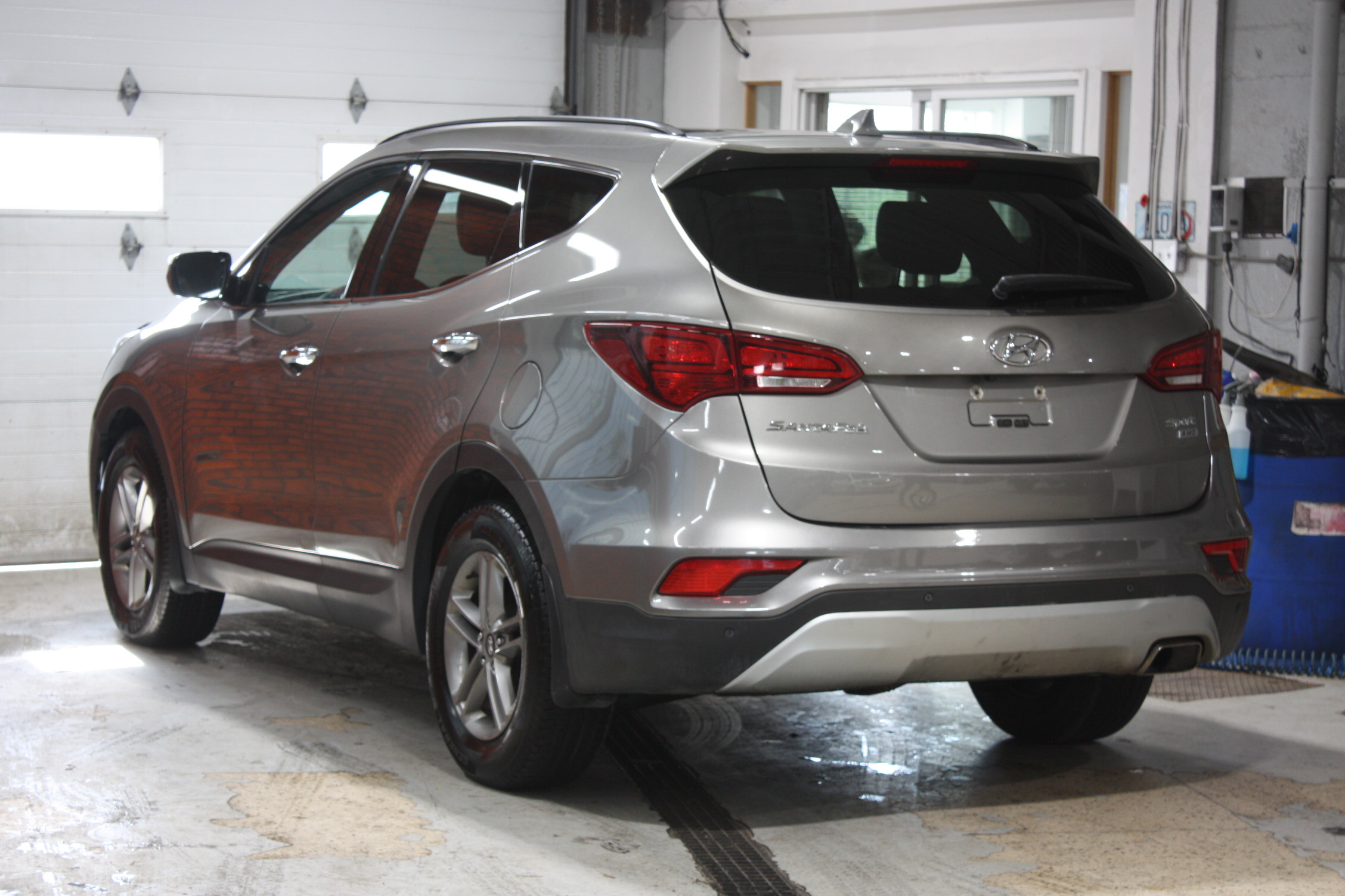 2017 HYUNDAI SANTA FE SE AWD