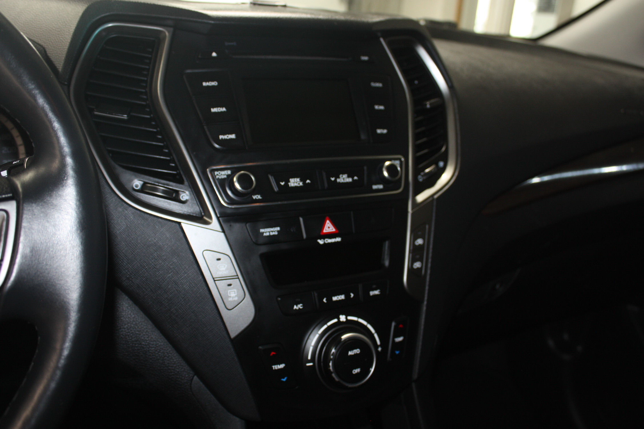 2017 HYUNDAI SANTA FE SE AWD