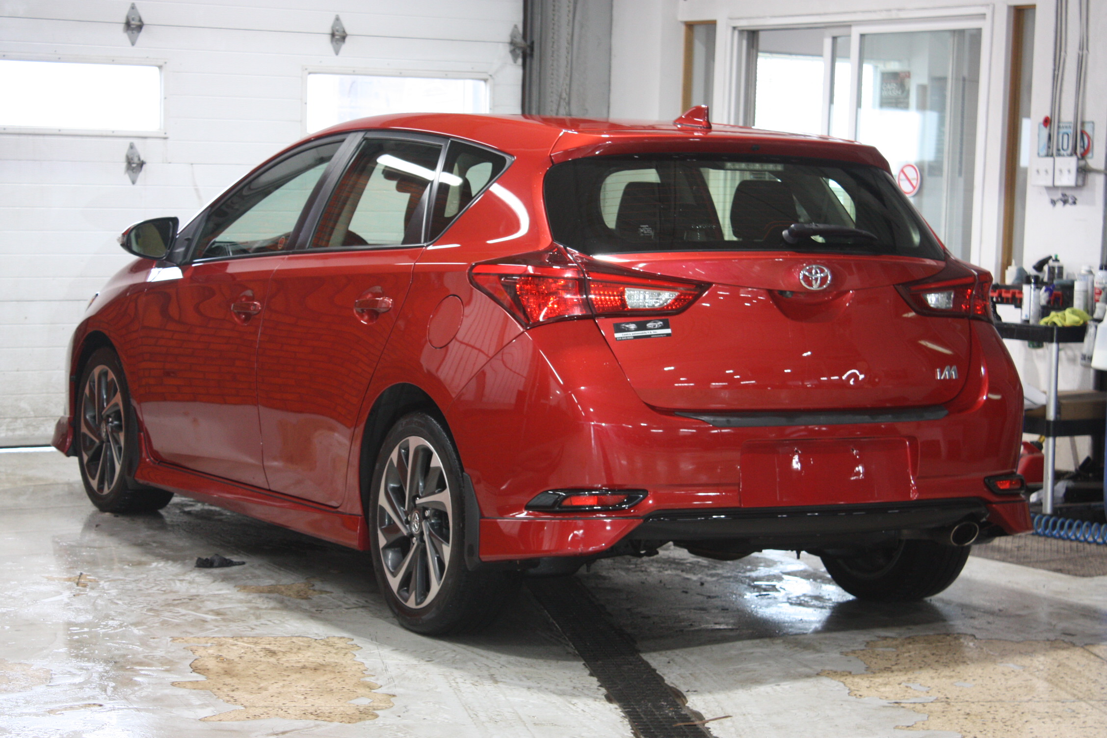 2018 TOYOTA COROLLA IM