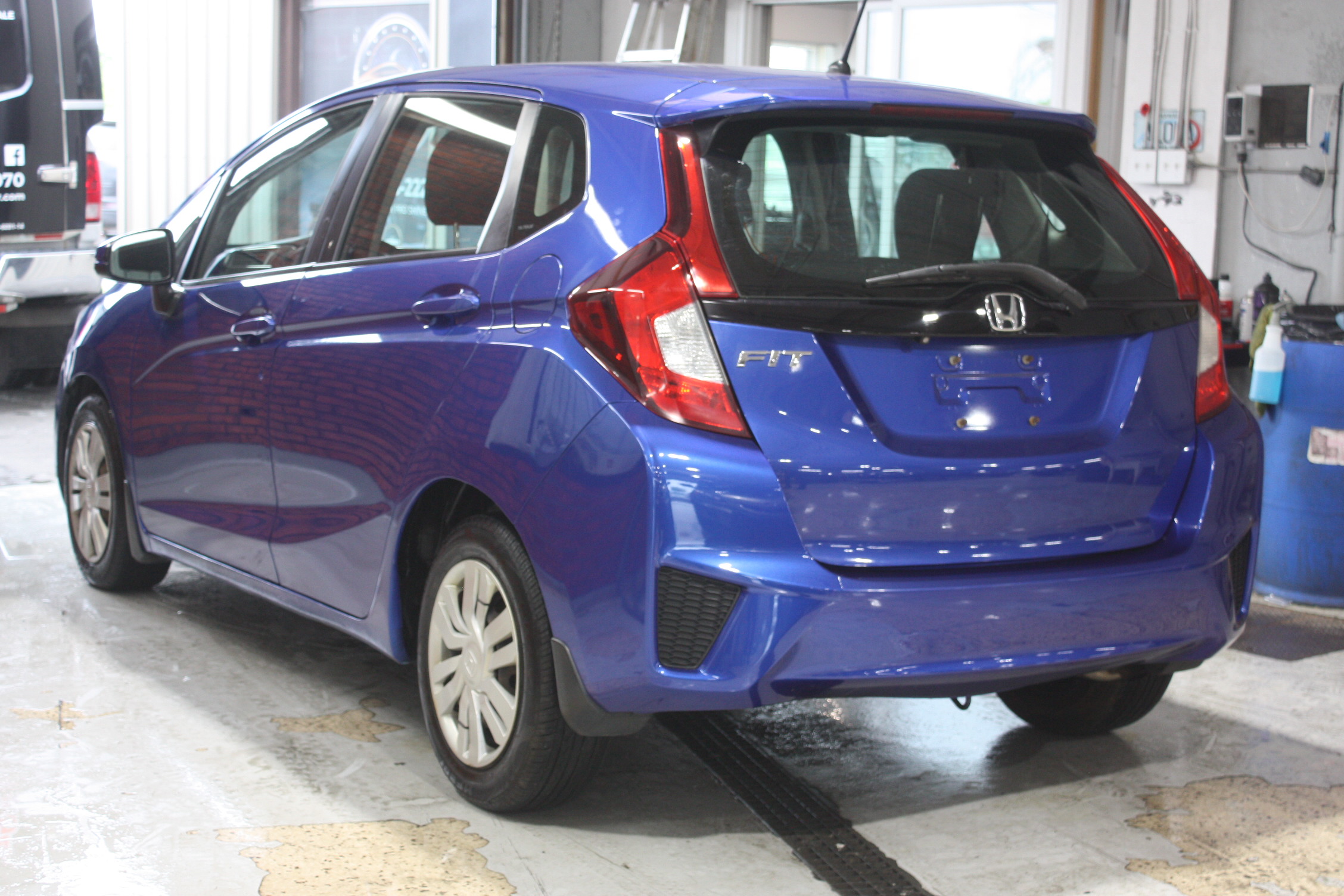 2015 HONDA FIT