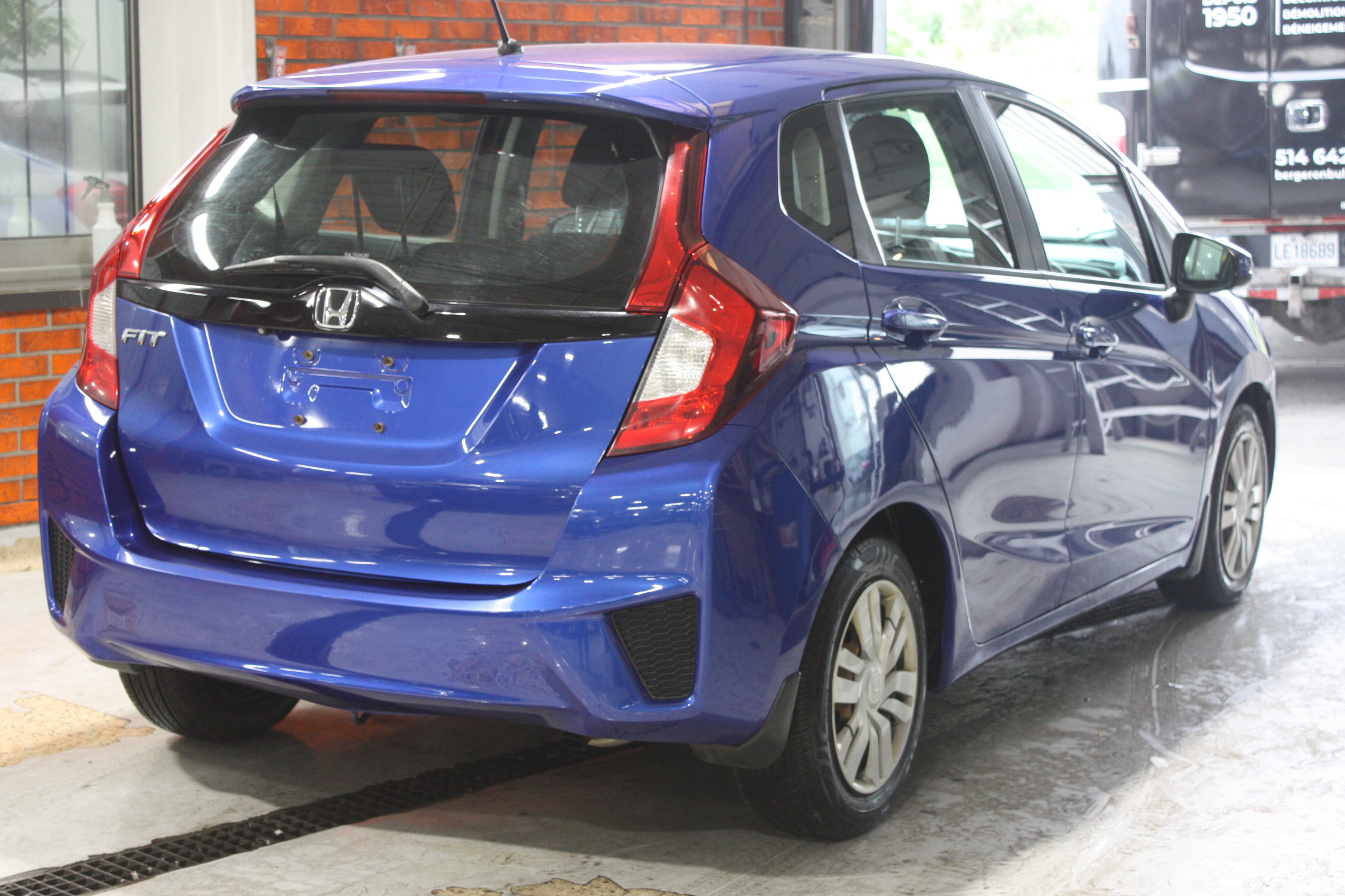2015 HONDA FIT