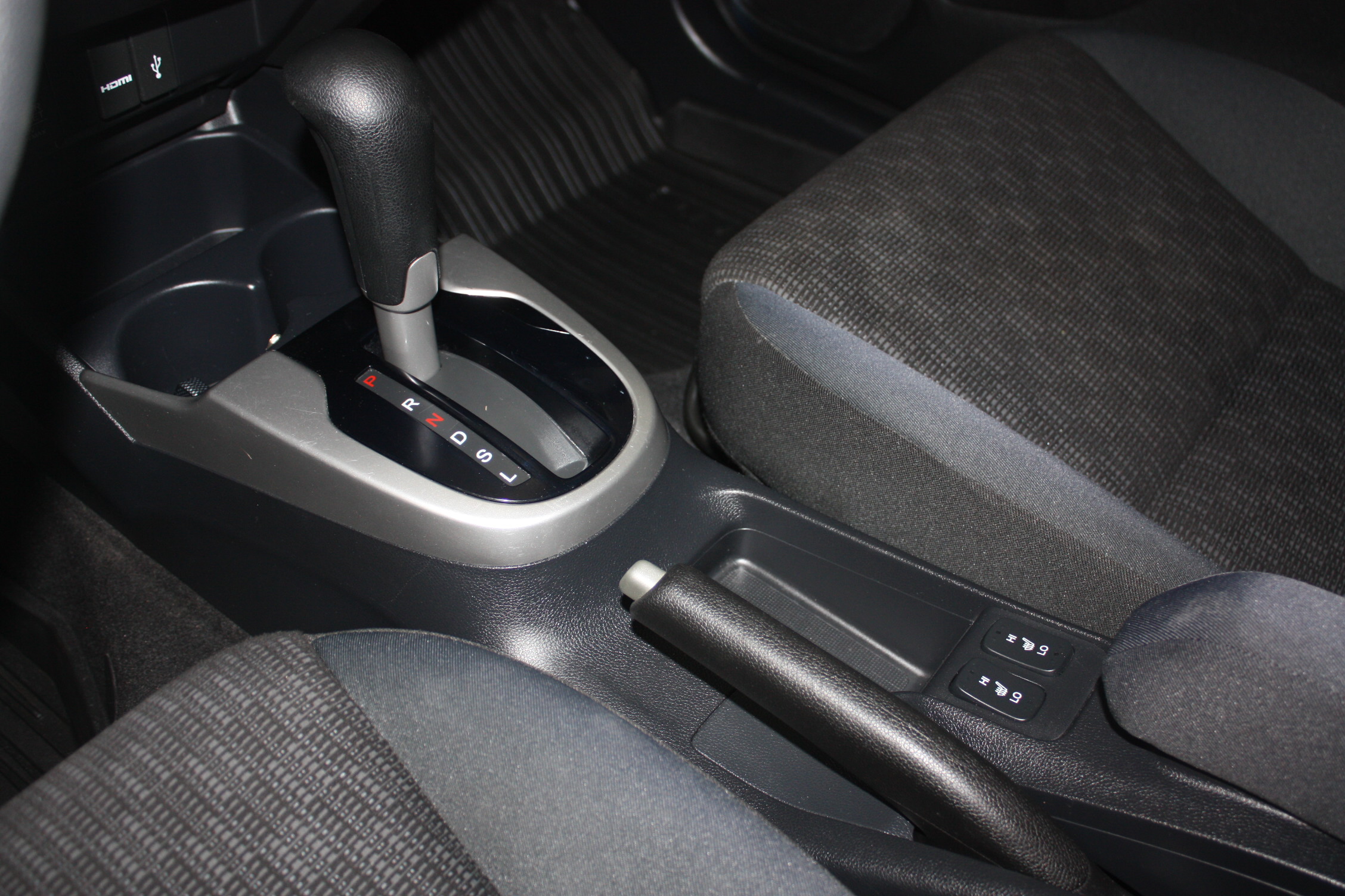 2015 HONDA FIT