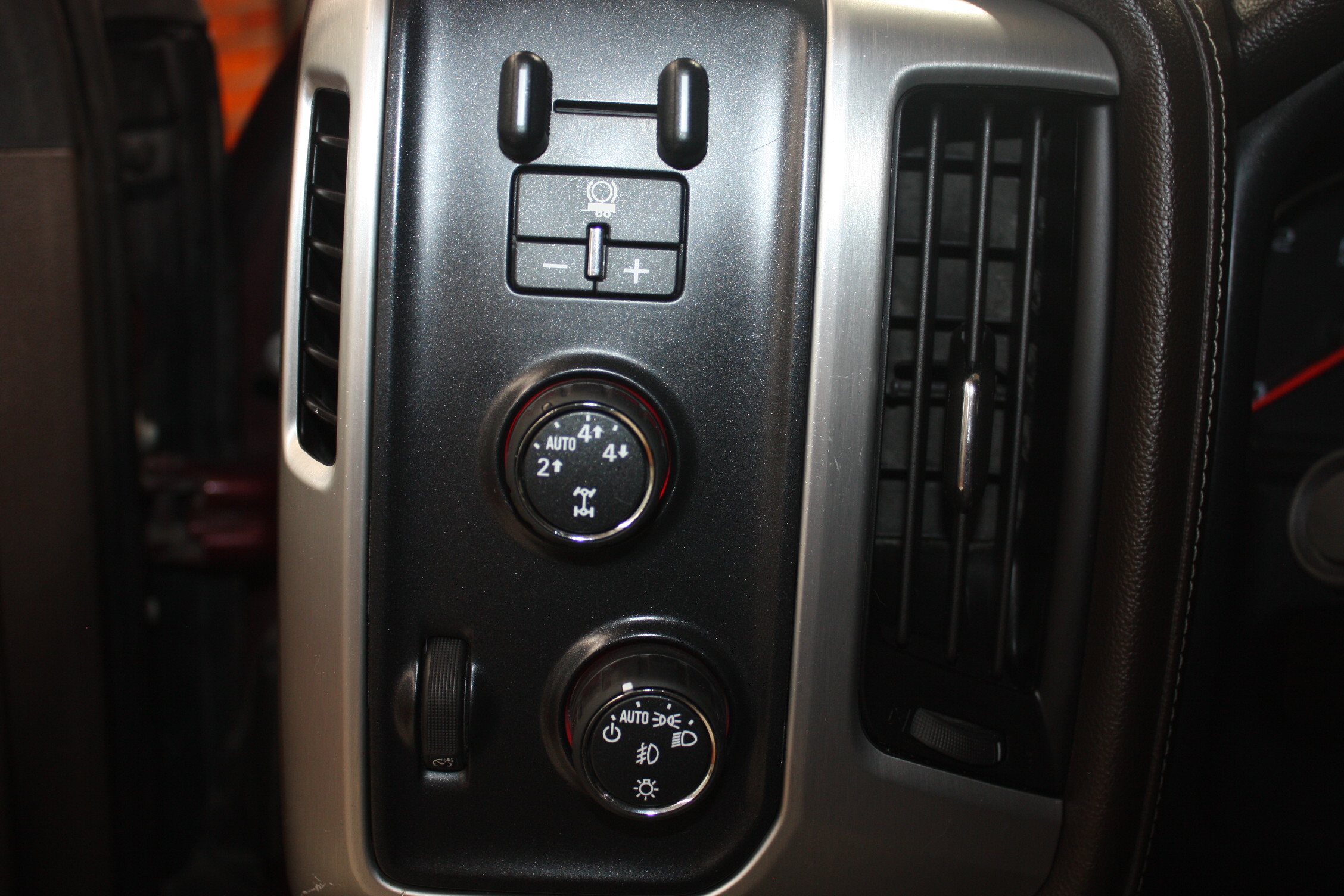2014 GMC SIERRA SLE 4X4 CREW CAB
