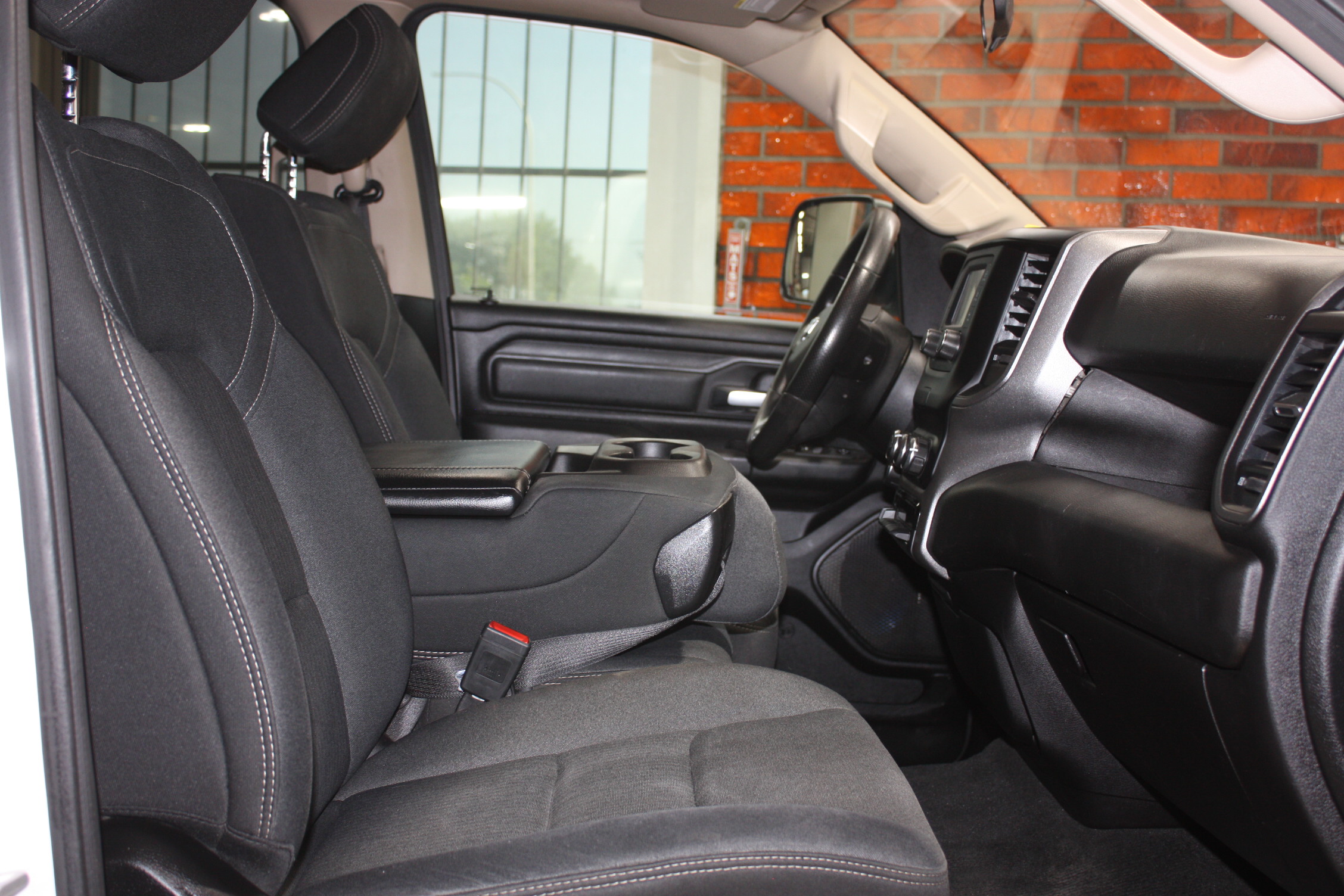 2019 RAM 1500 TRADESMAN 4X4 HEMI