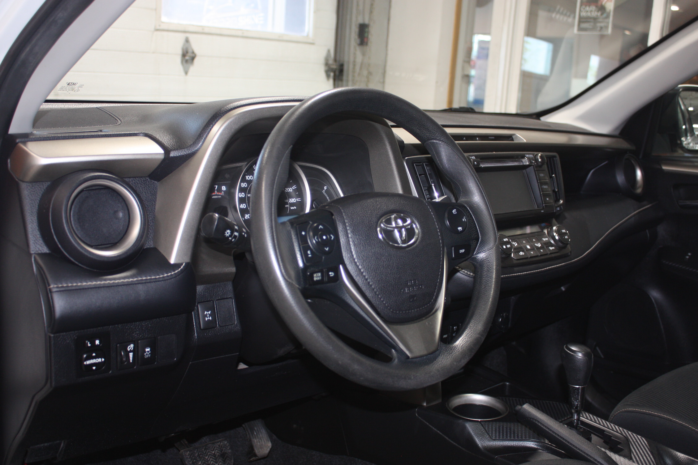 2014 TOYOTA RAV4 XLE AWD