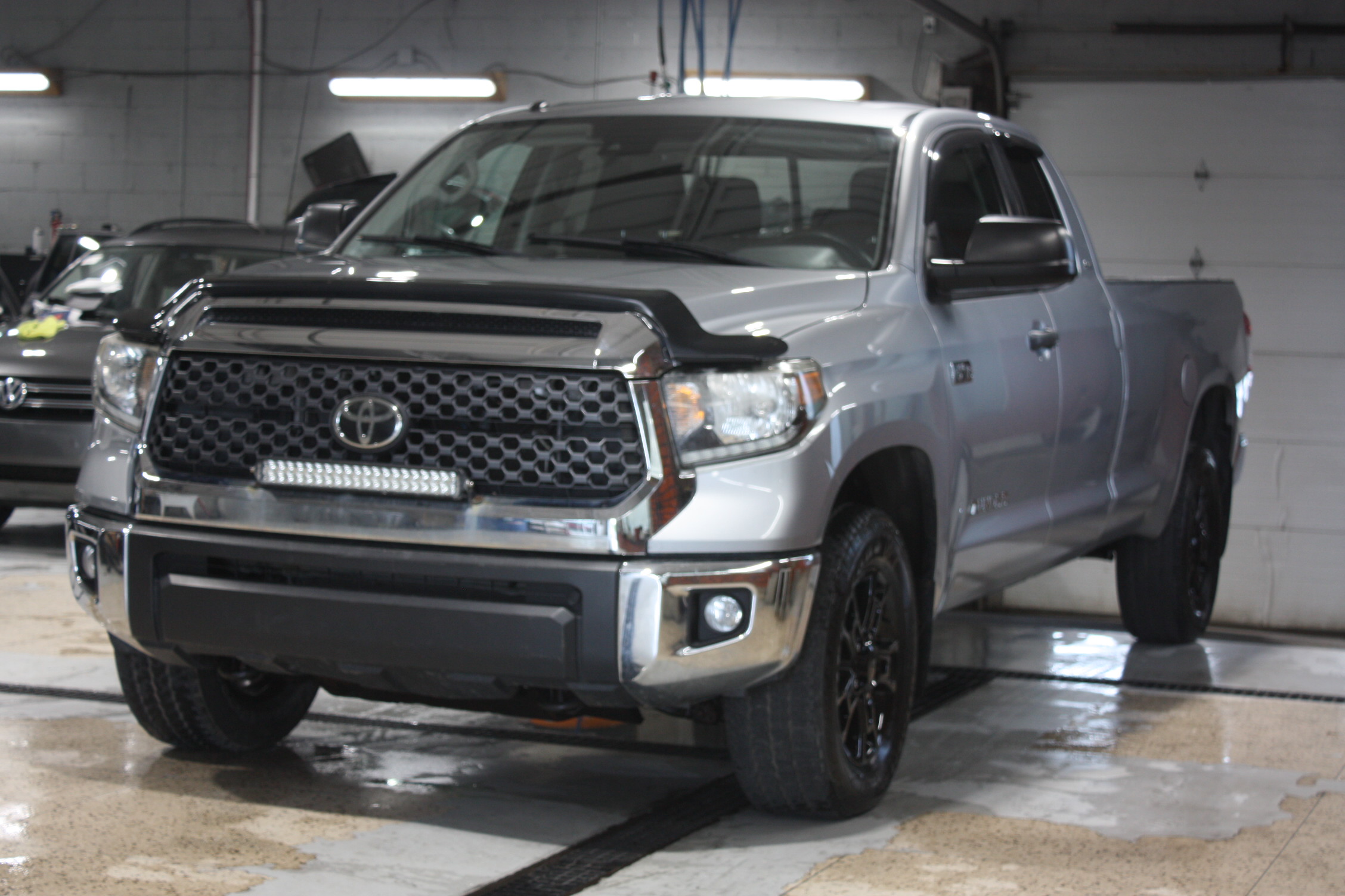 2019 TOYOTA TUNDRA SR5 4X4 BOITE 8′