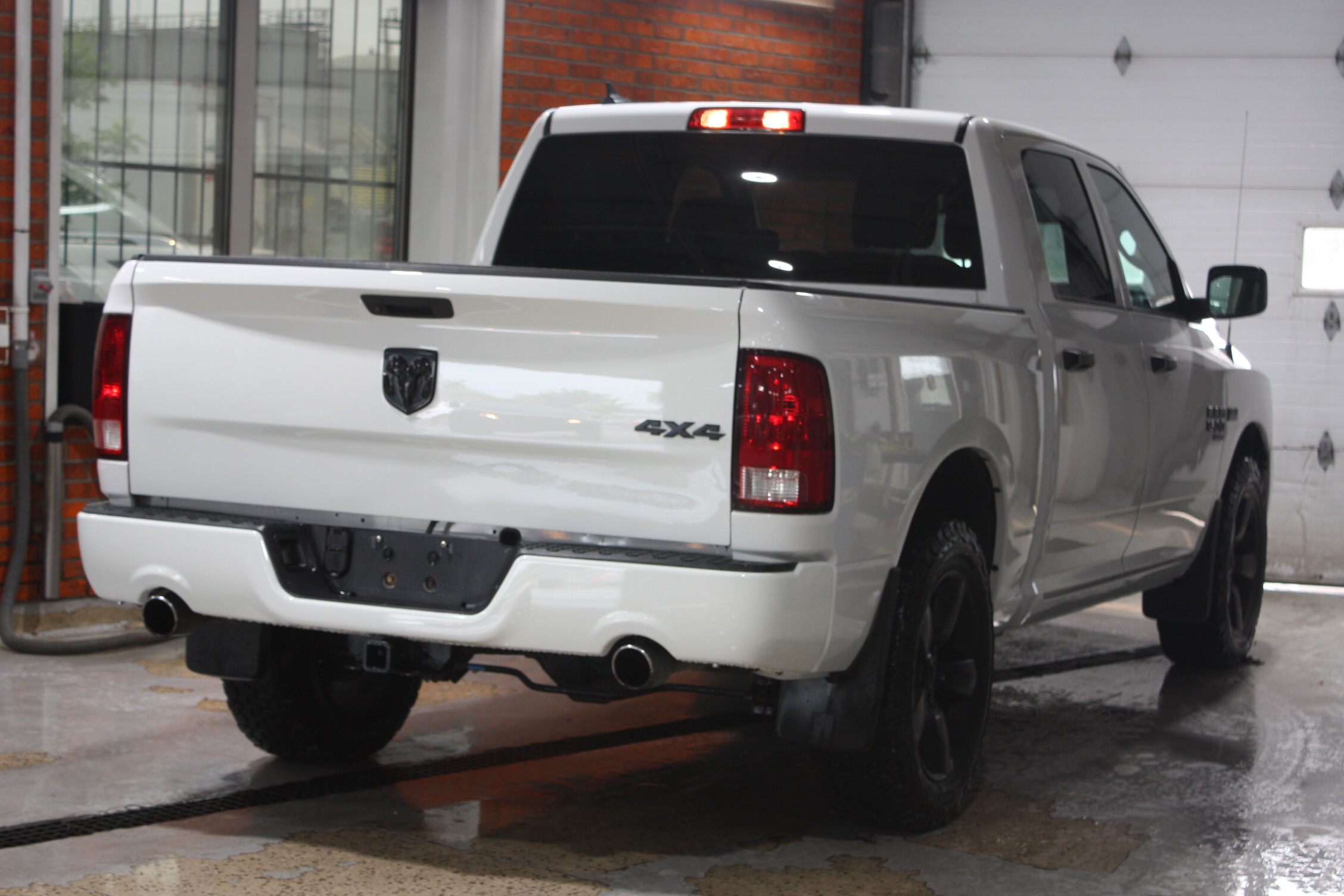 2019 RAM 1500 CLASSIC EXPRESS 4X4