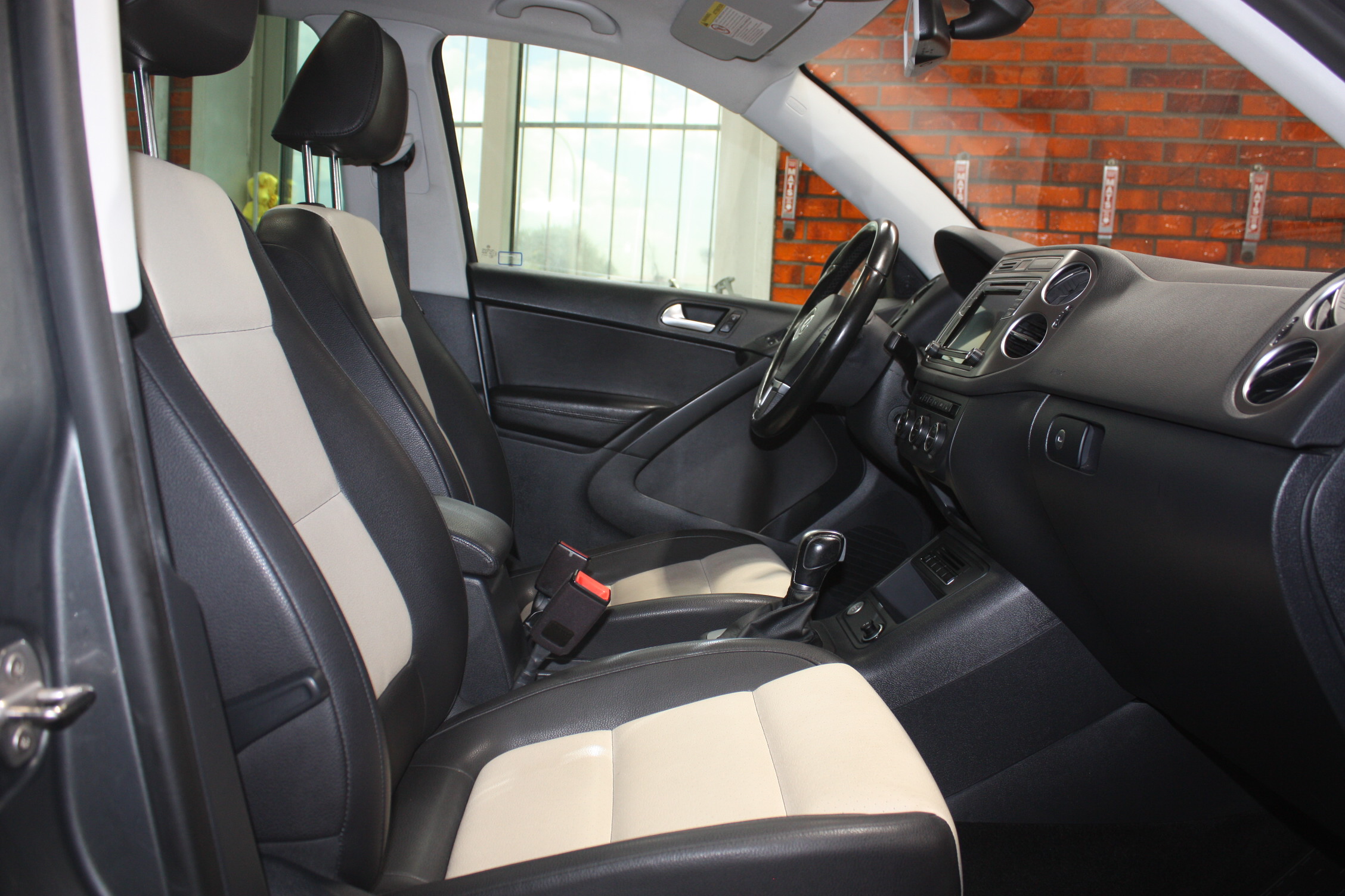 2017 VOLKSWAGEN TIGUAN WOLFSBURG AWD