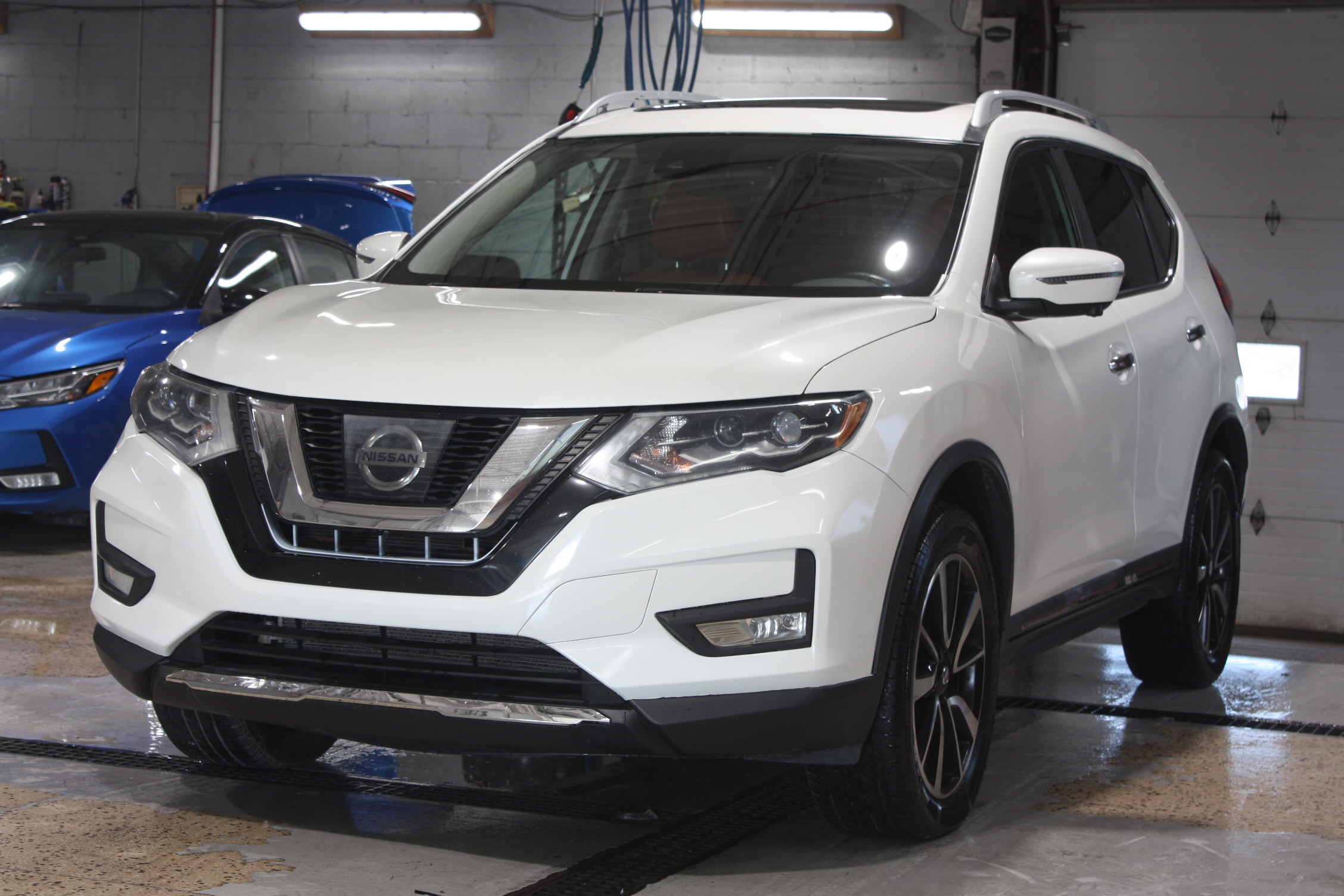 2017 NISSAN ROGUE SL PLATINIUM AWD