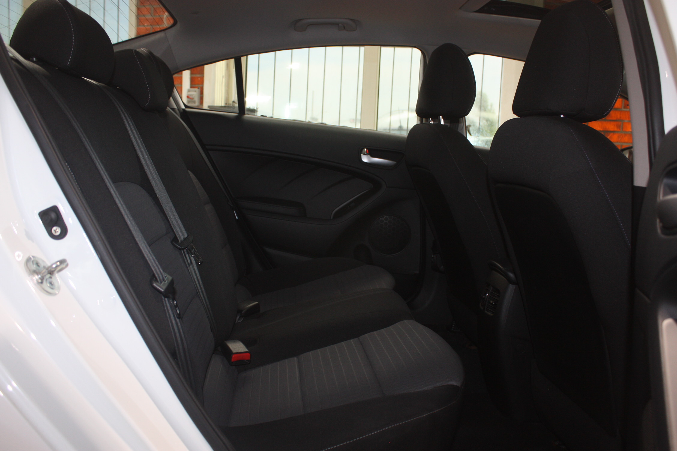 2015 KIA FORTE SEDAN
