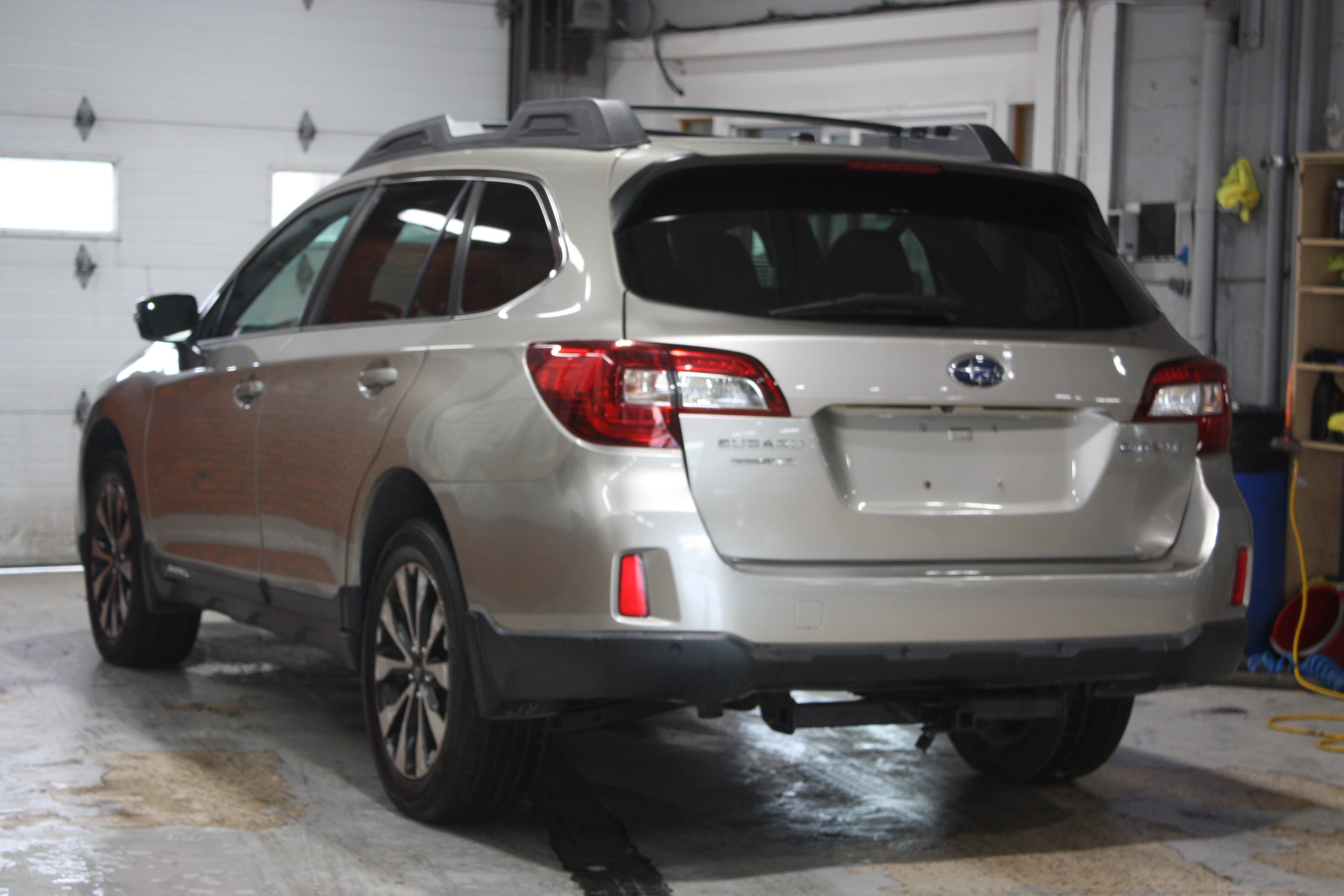 2017 SUBARU OUTBACK LIMITED 2.5L AWD