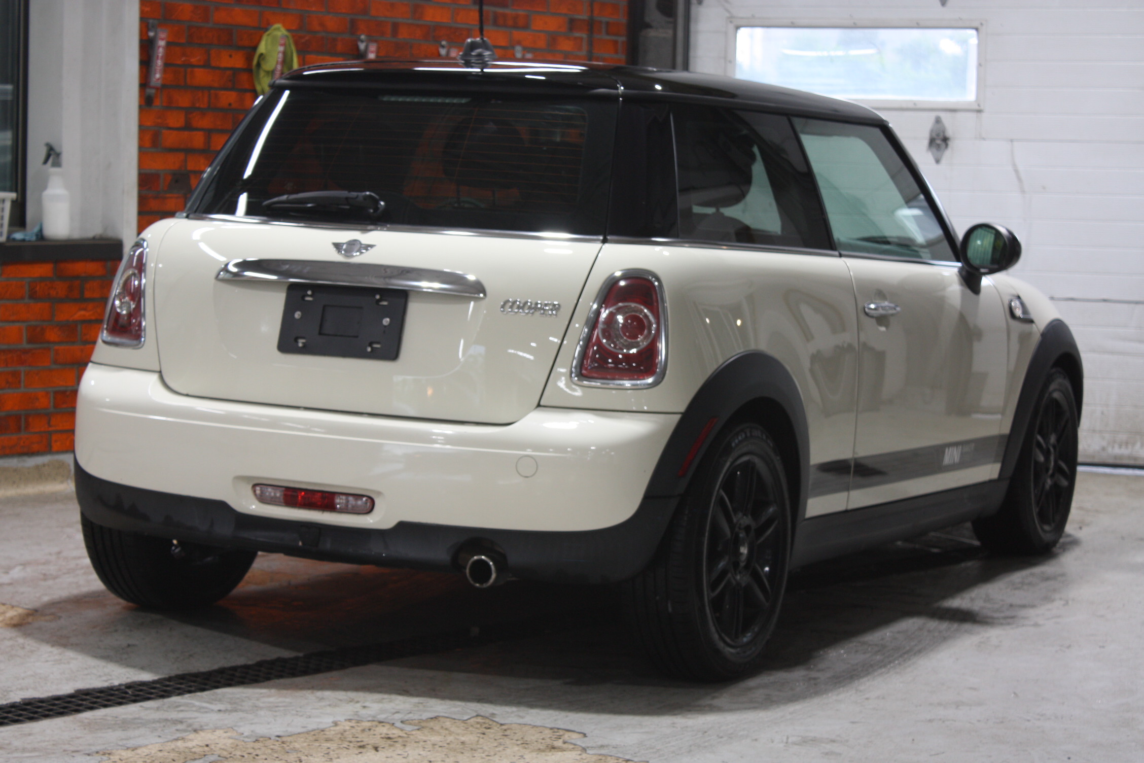 2013 MINI COOPER
