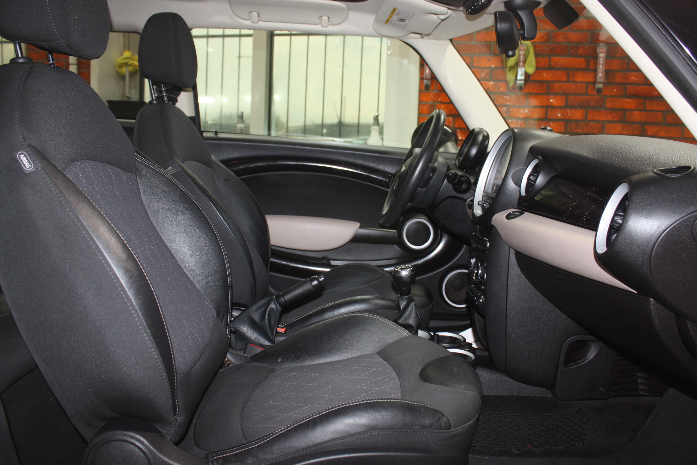 2013 MINI COOPER