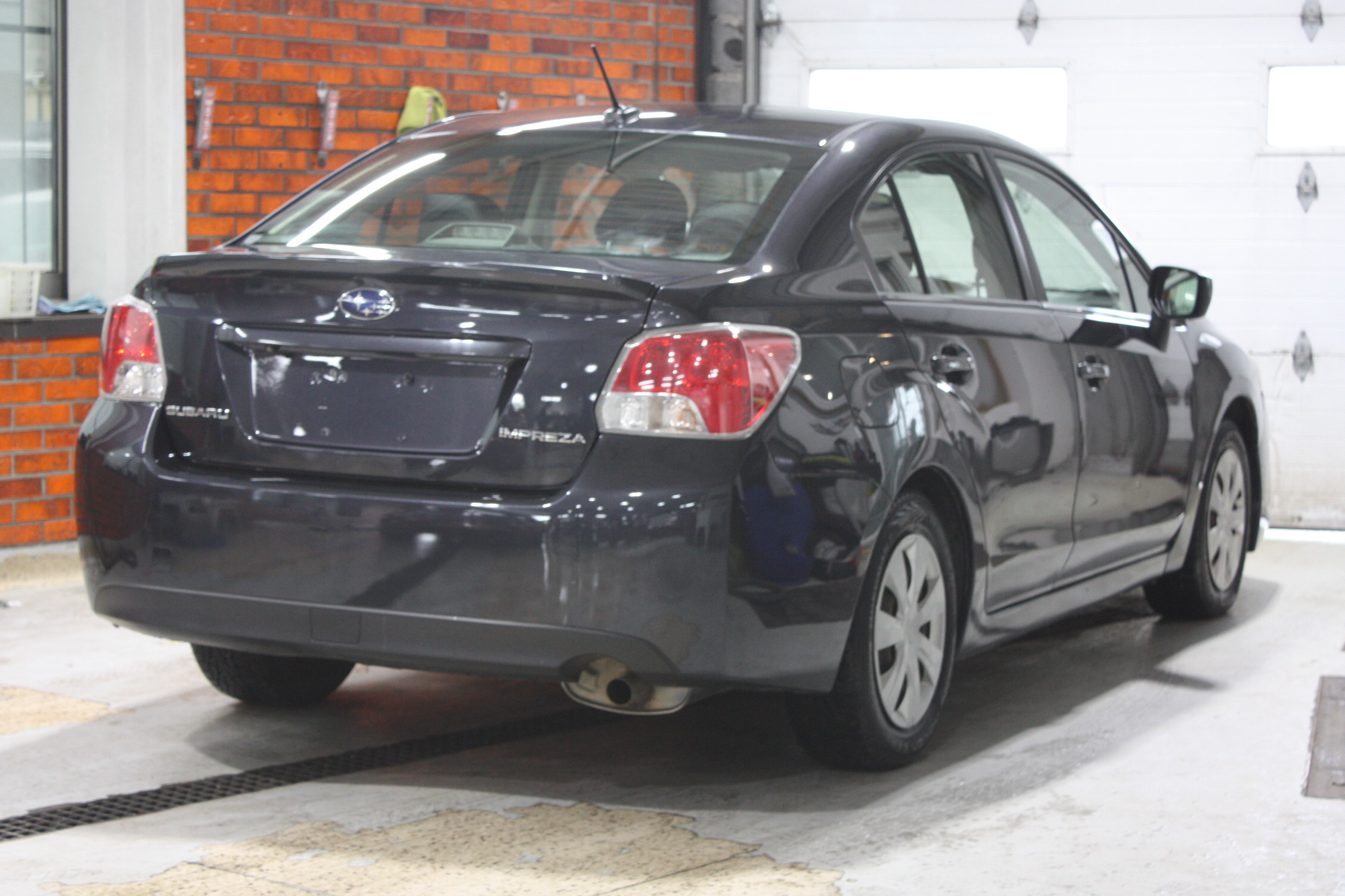 2016 SUBARU IMPREZA