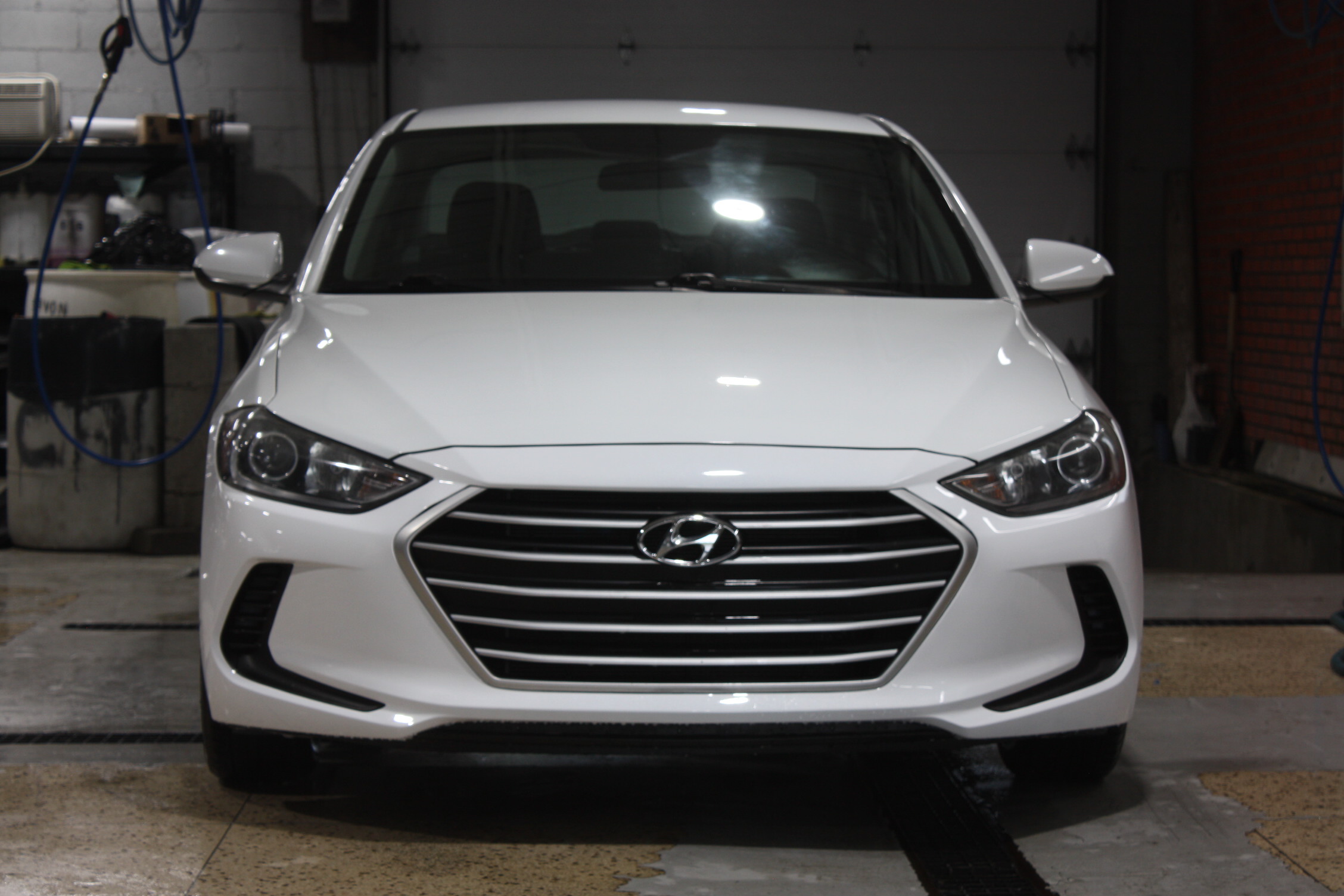 2017 HYUNDAI ELANTRA L