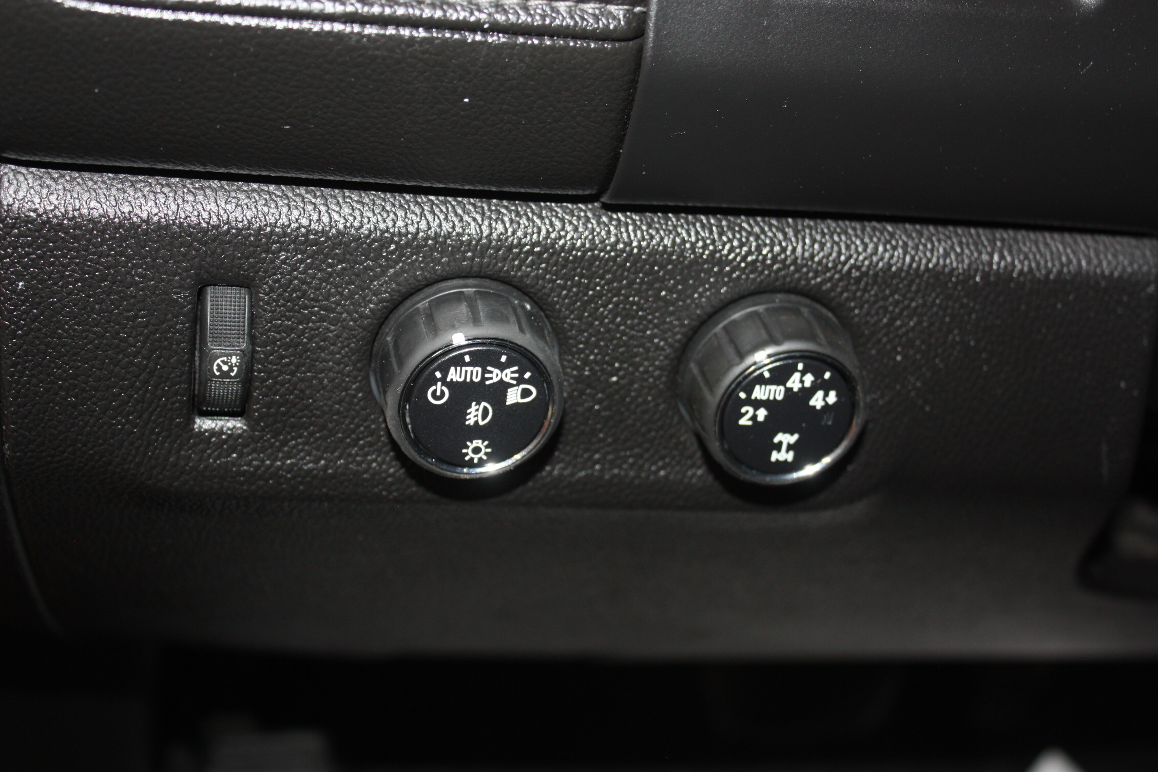 2015 GMC CANYON SLE CREW CAB 4X4