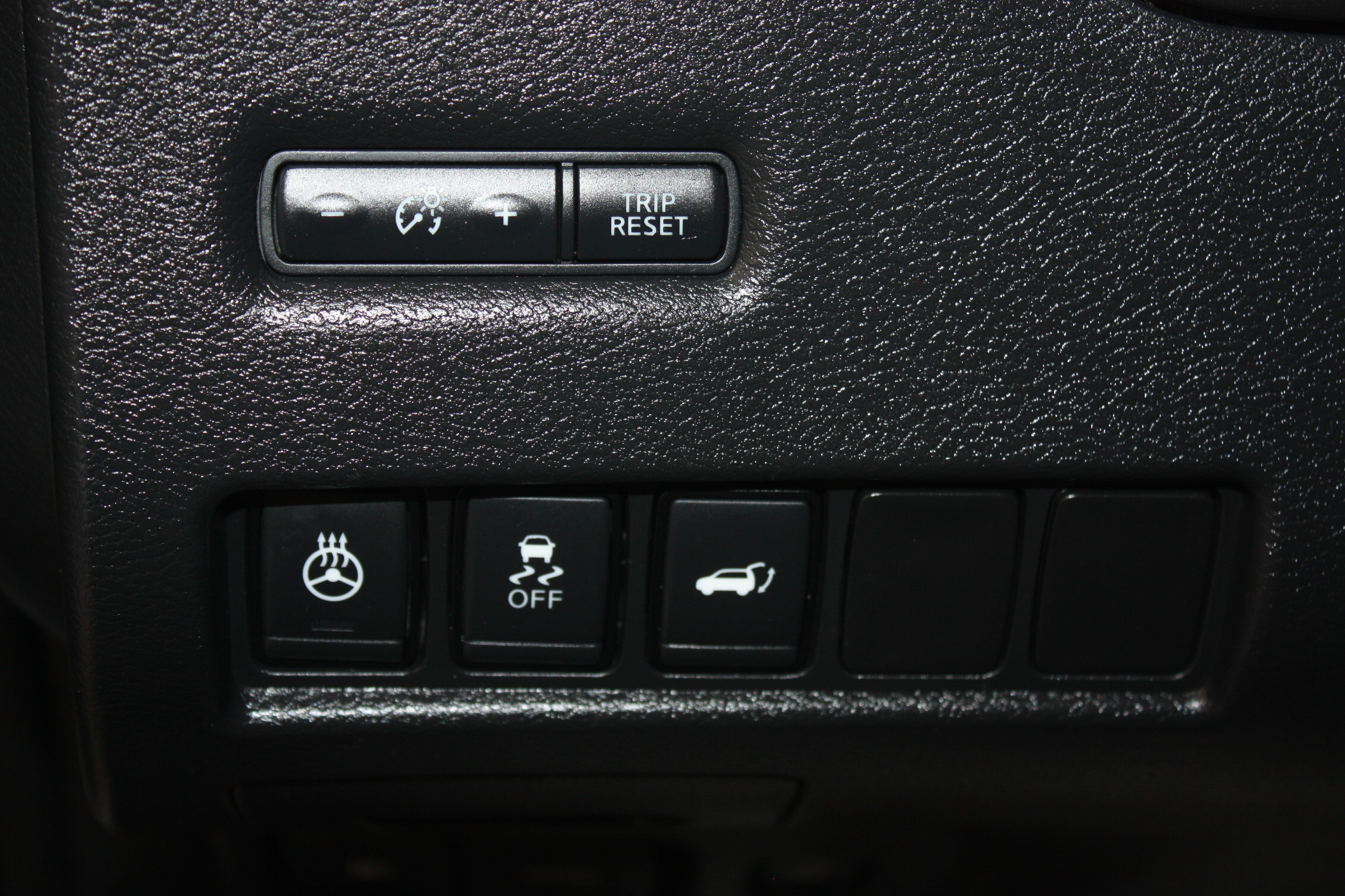 2014 NISSAN ROGUE SV AWD