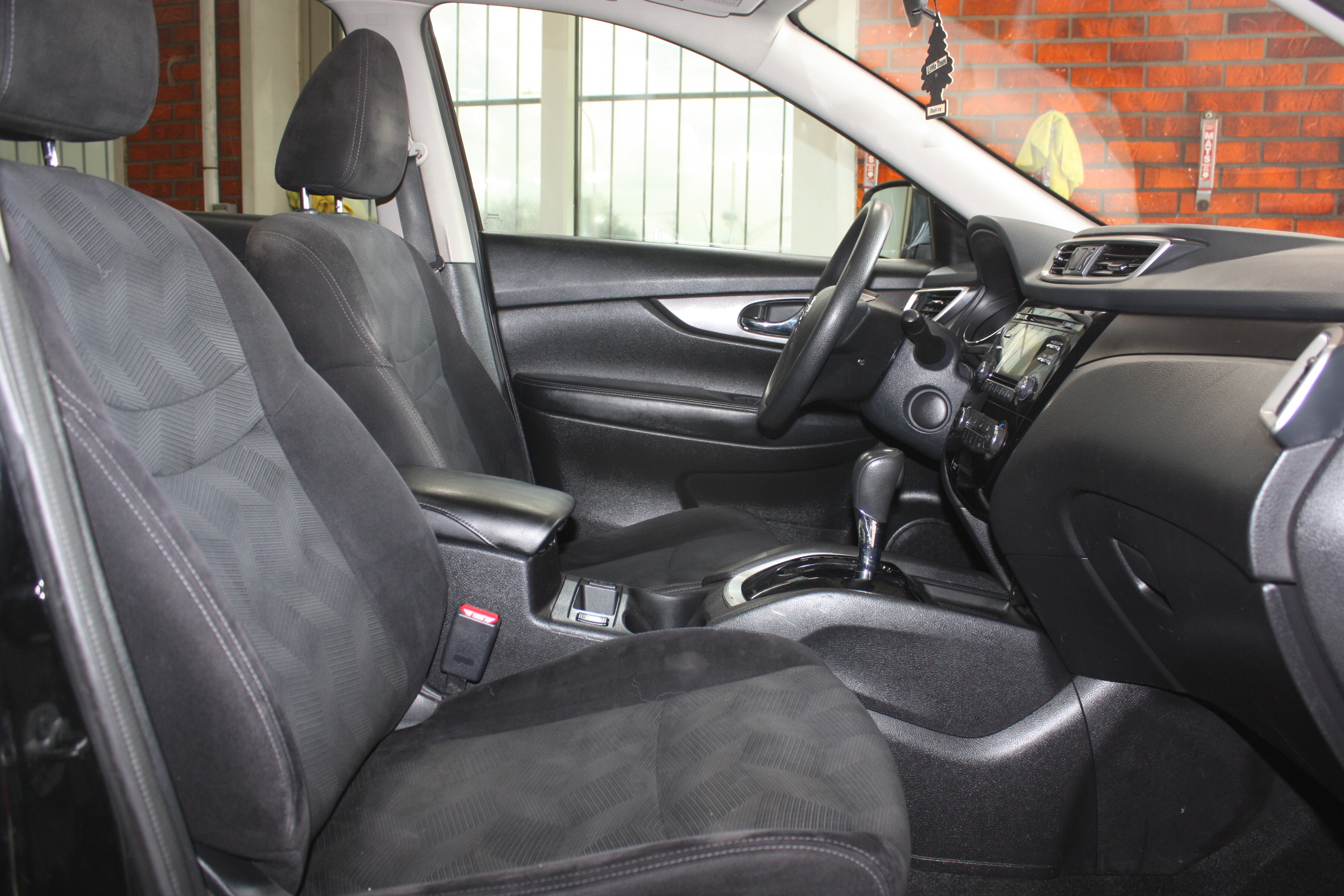 2014 NISSAN ROGUE SV AWD