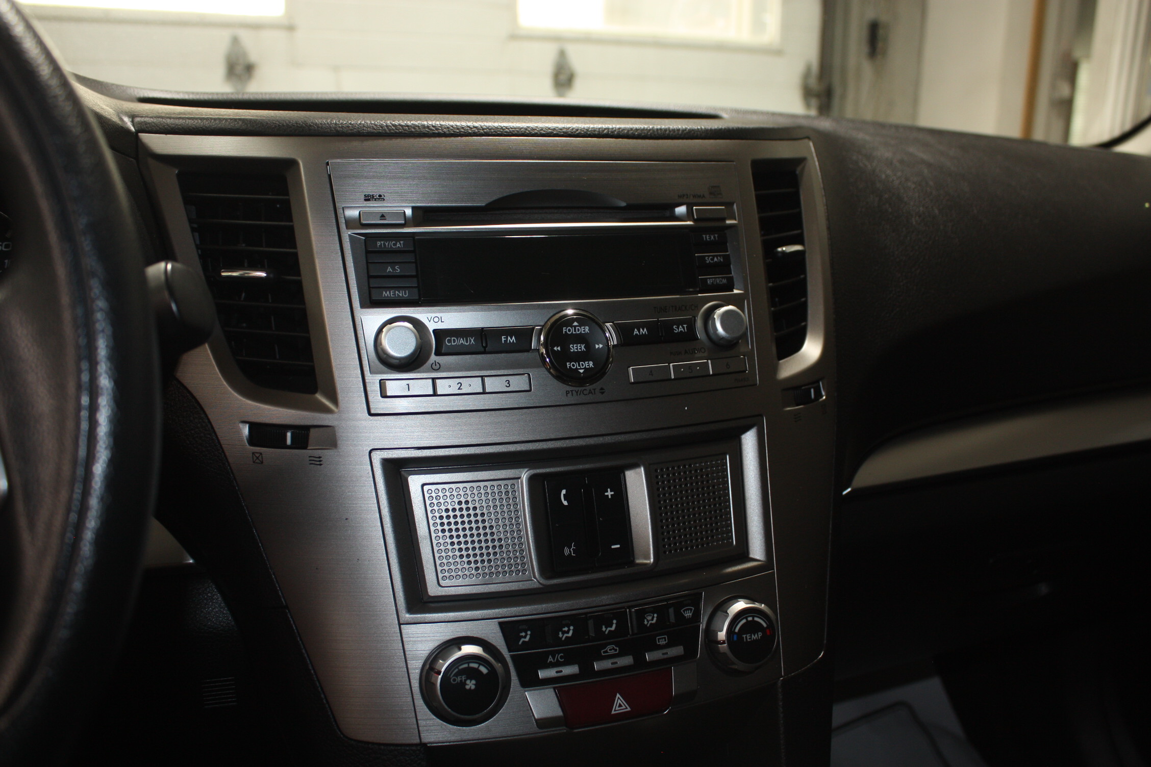 2012 SUBARU OUTBACK