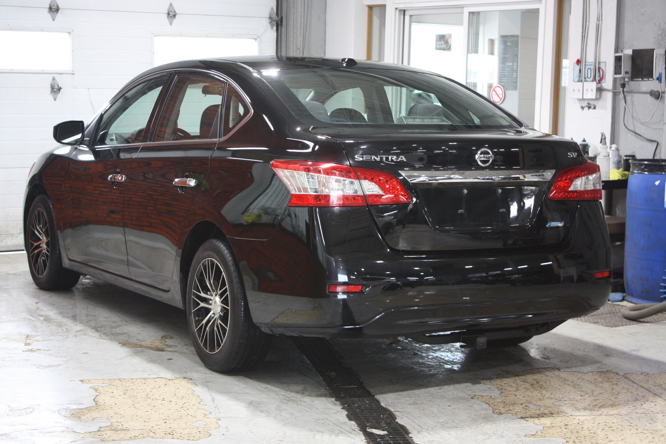 2015 NISSAN SENTRA SV