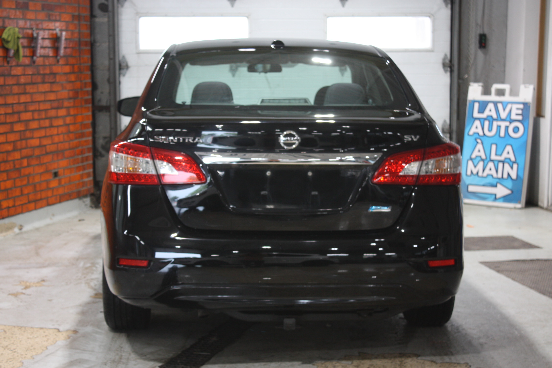 2015 NISSAN SENTRA SV