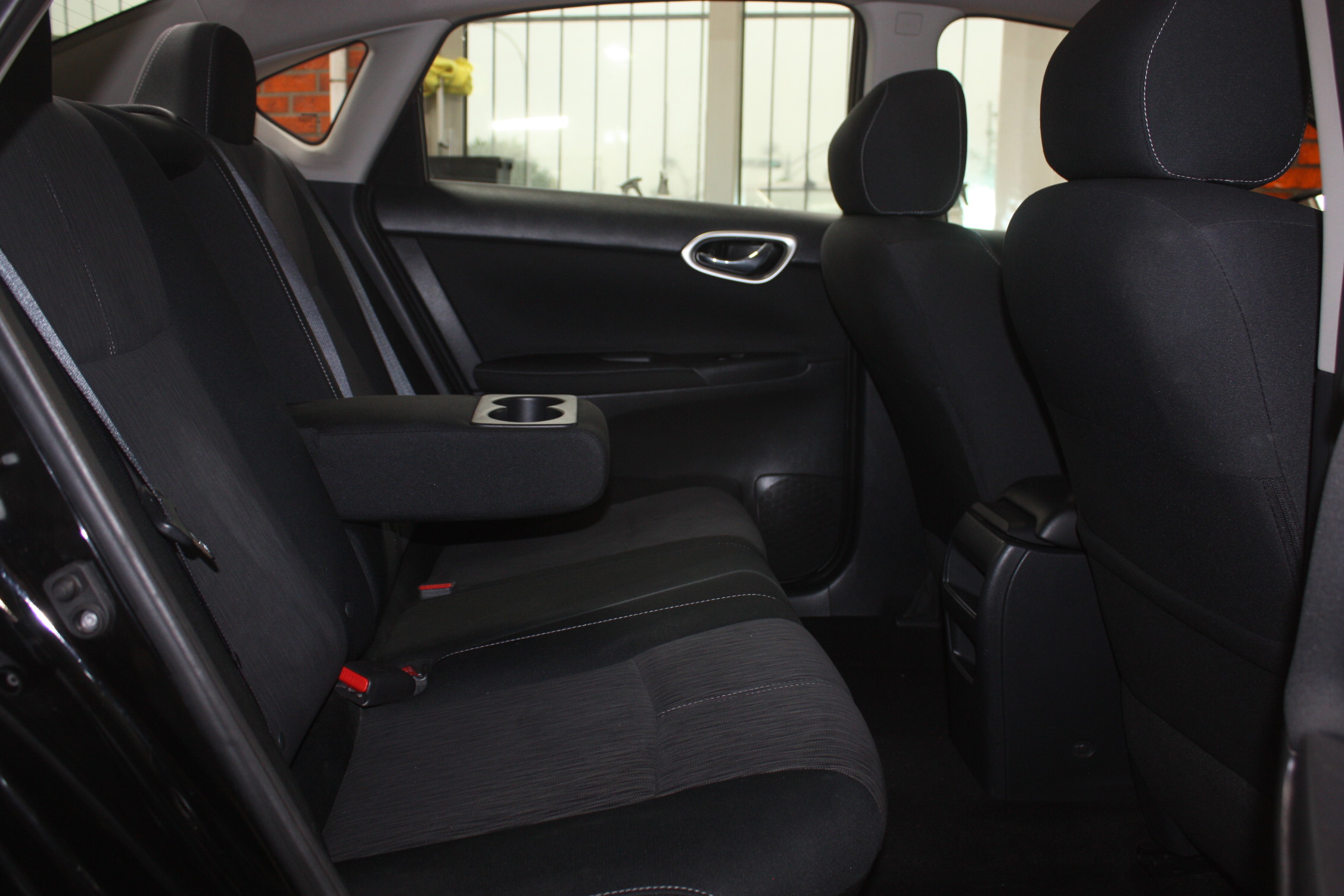 2015 NISSAN SENTRA SV