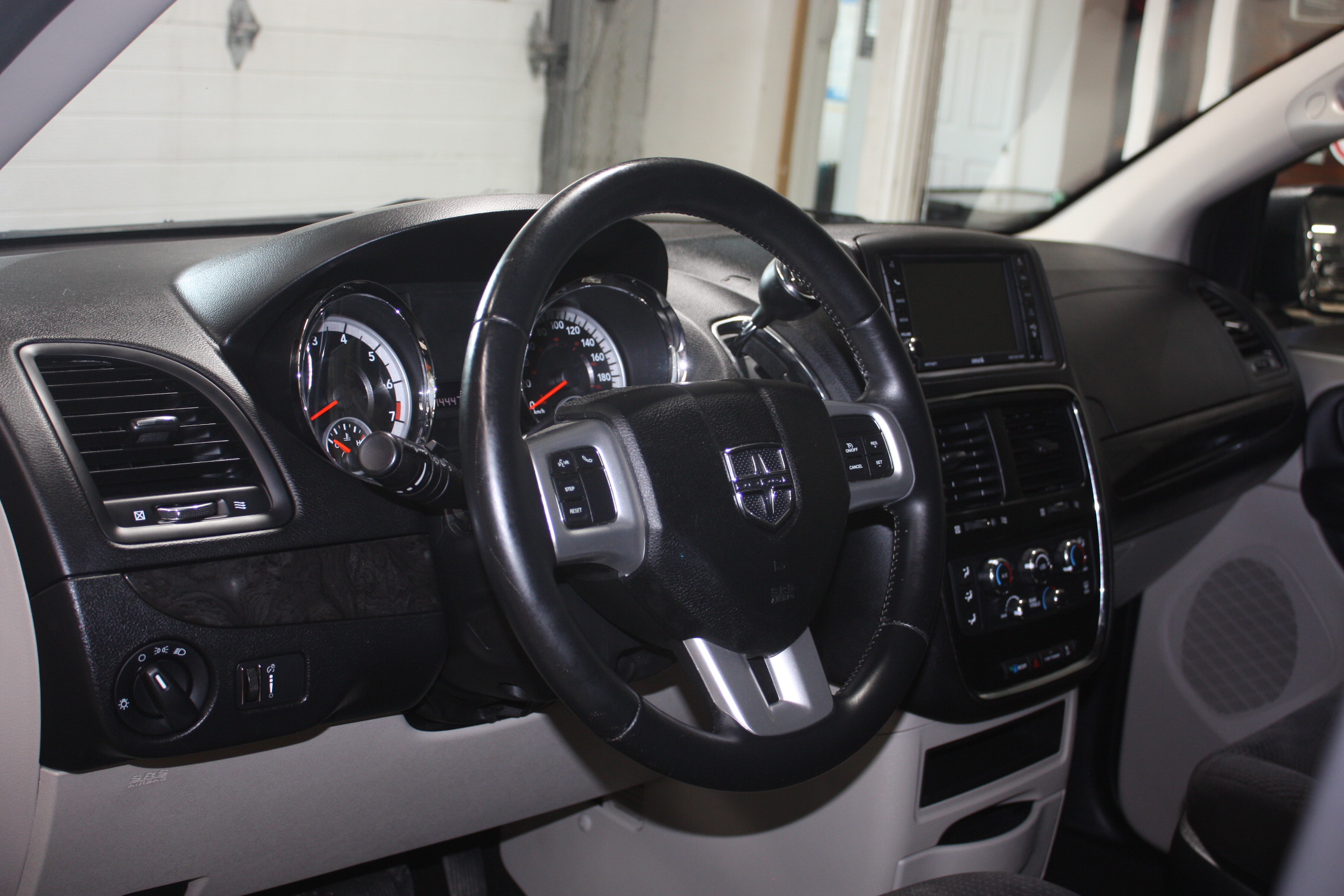 2015 DODGE GRAND CARAVAN