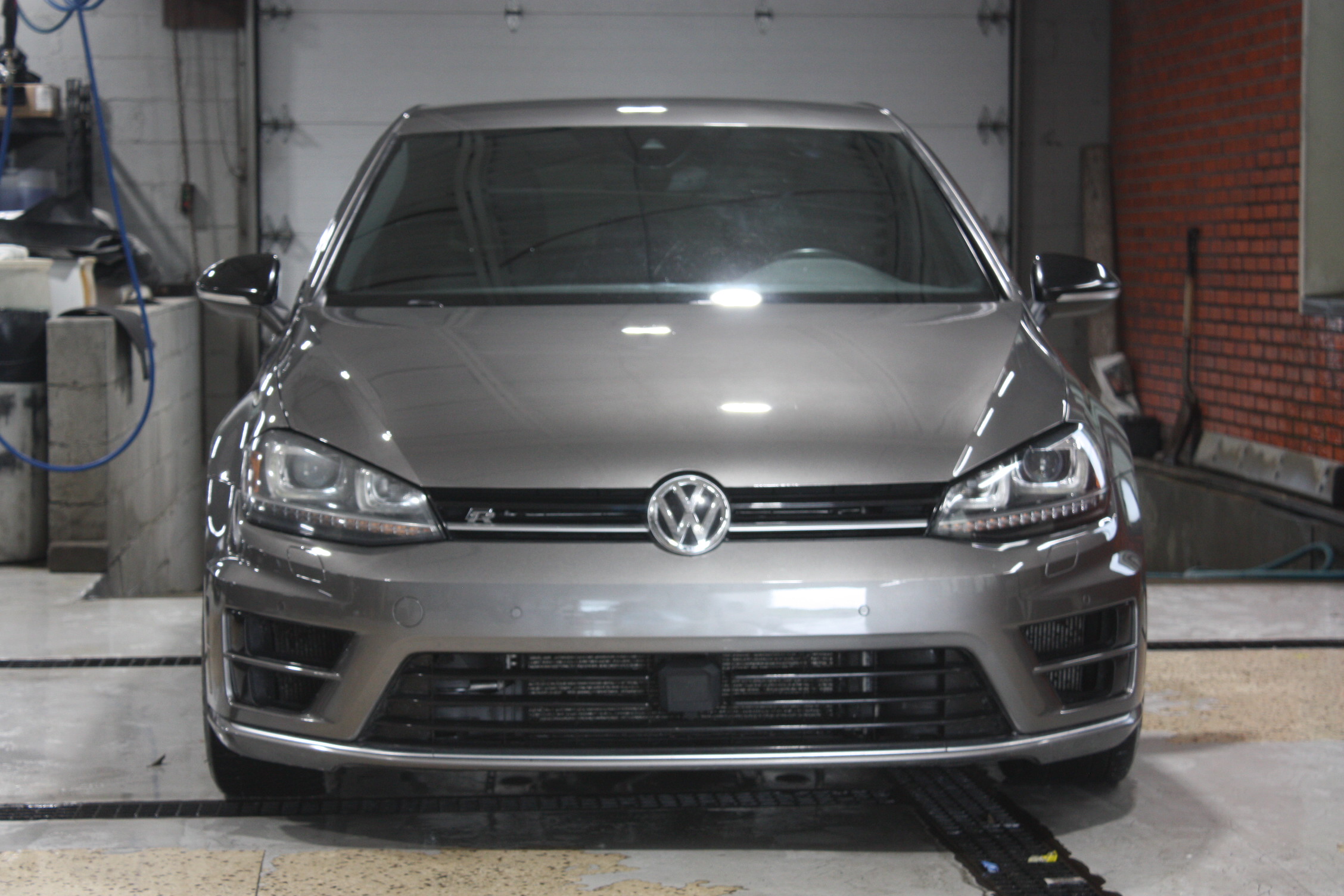 2017 VOLKSWAGEN GOLF R