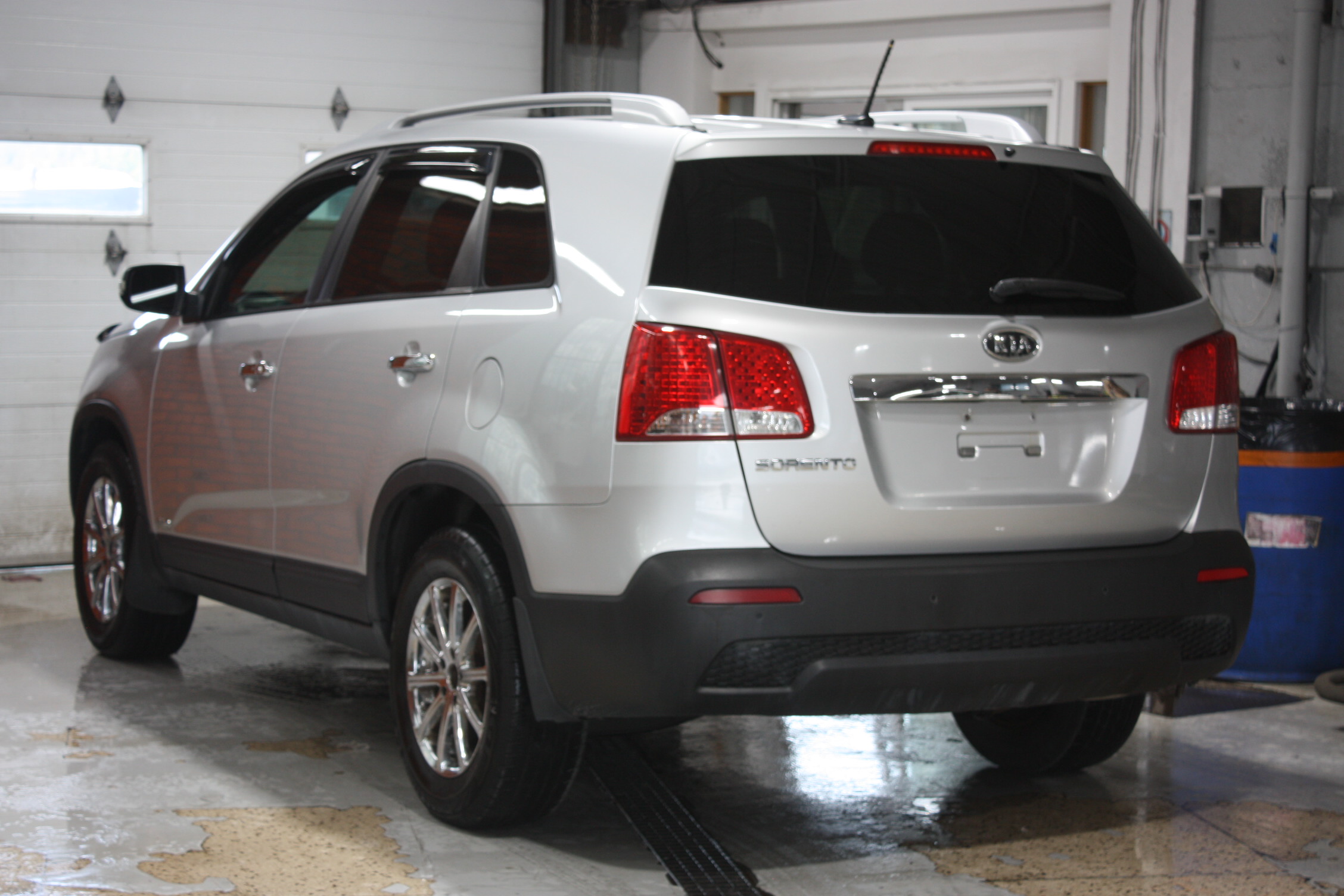 2011 KIA SORENTO LX V6 AWD