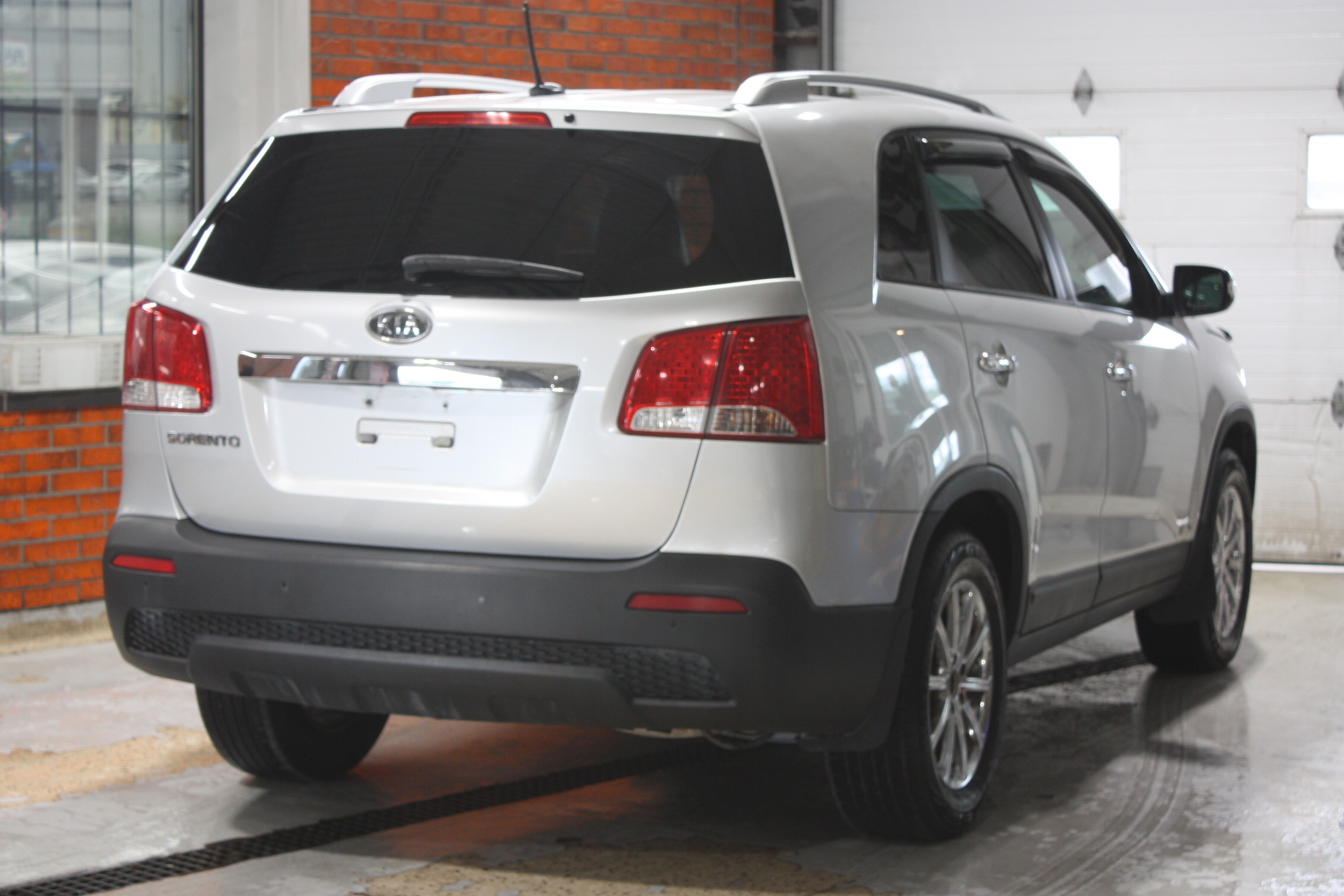 2011 KIA SORENTO LX V6 AWD