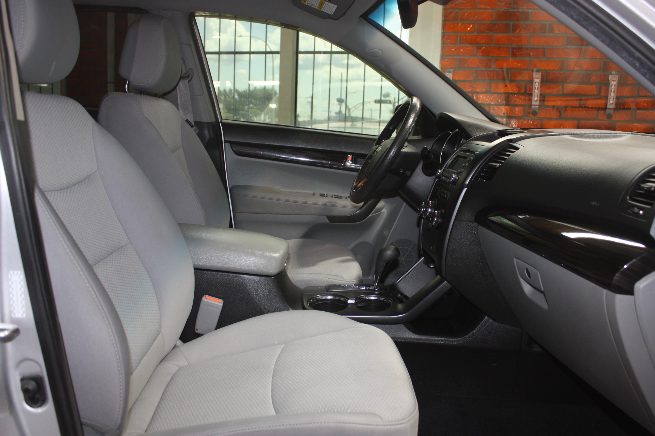 2011 KIA SORENTO LX V6 AWD
