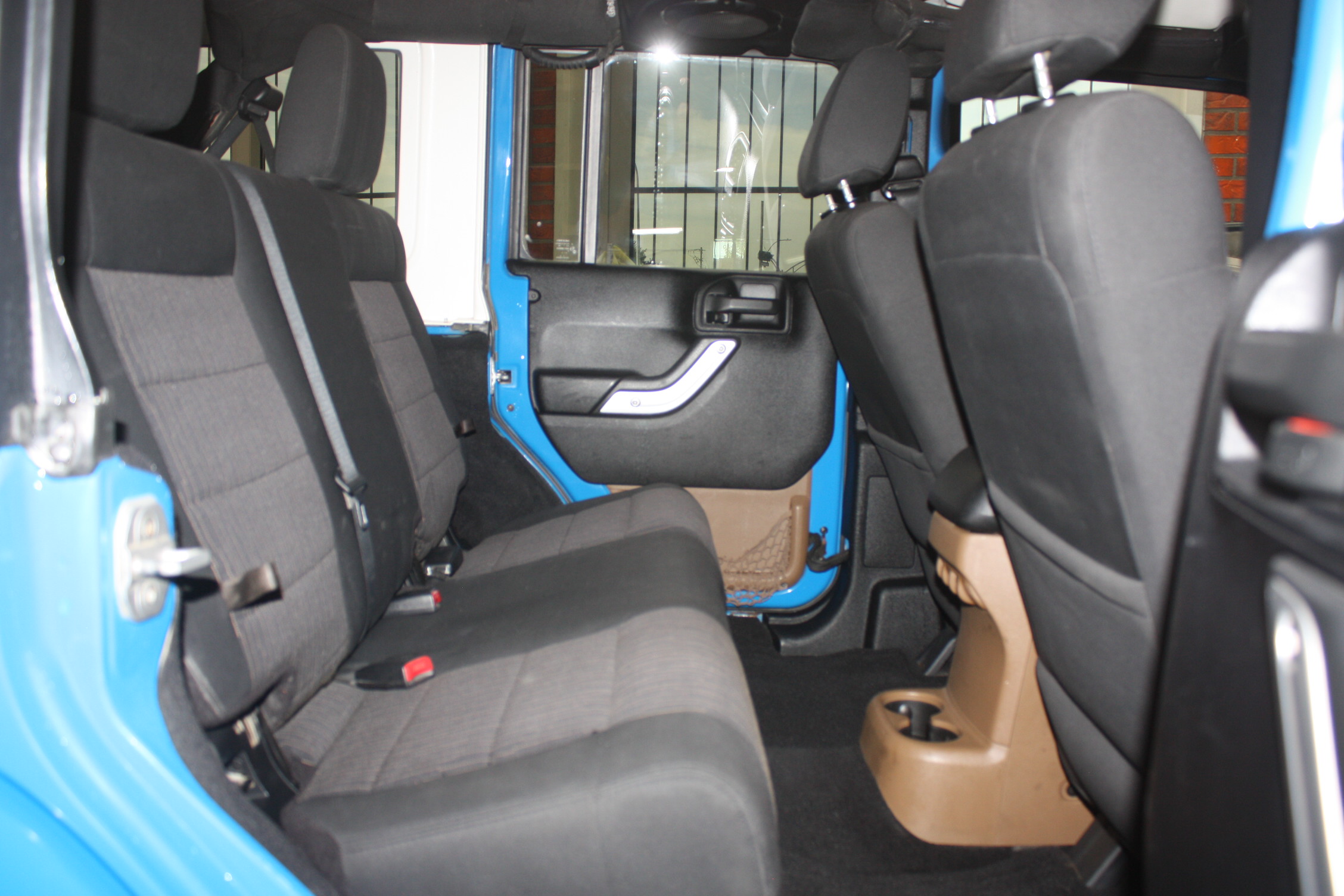 2011 JEEP WRANGLER UNLIMITED SAHARA