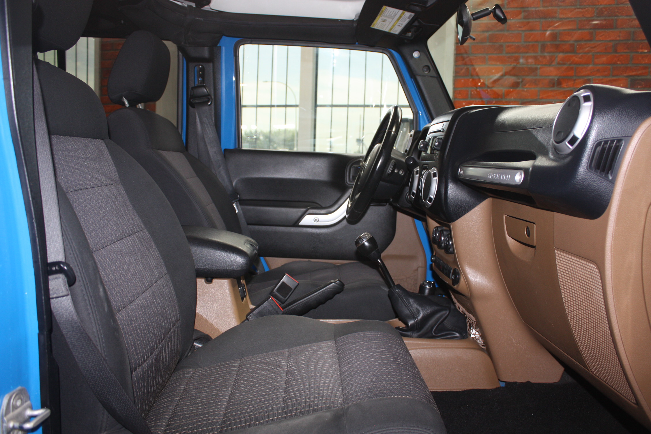 2011 JEEP WRANGLER UNLIMITED SAHARA