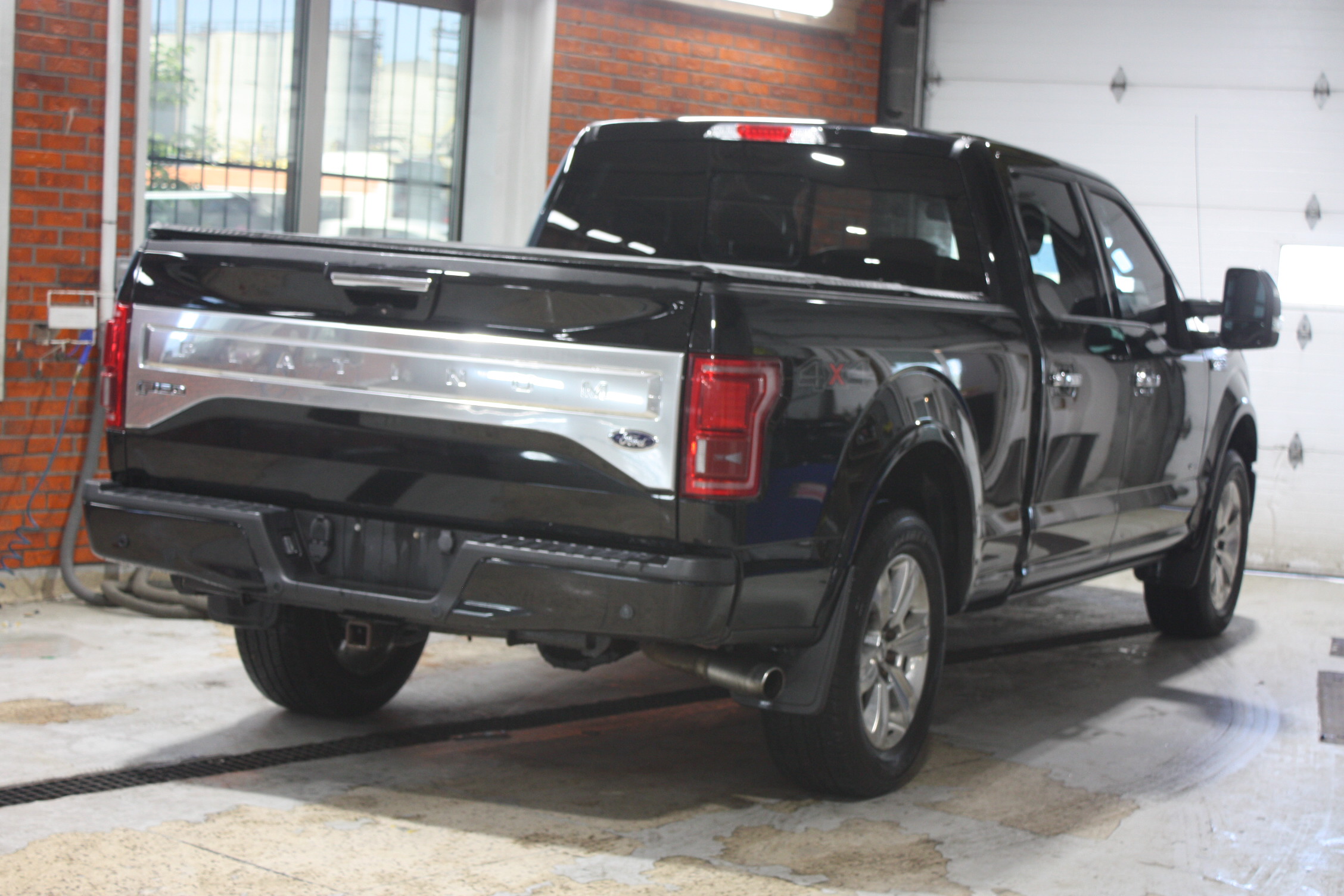 2016 FORD F-150 PATINUM 4X4