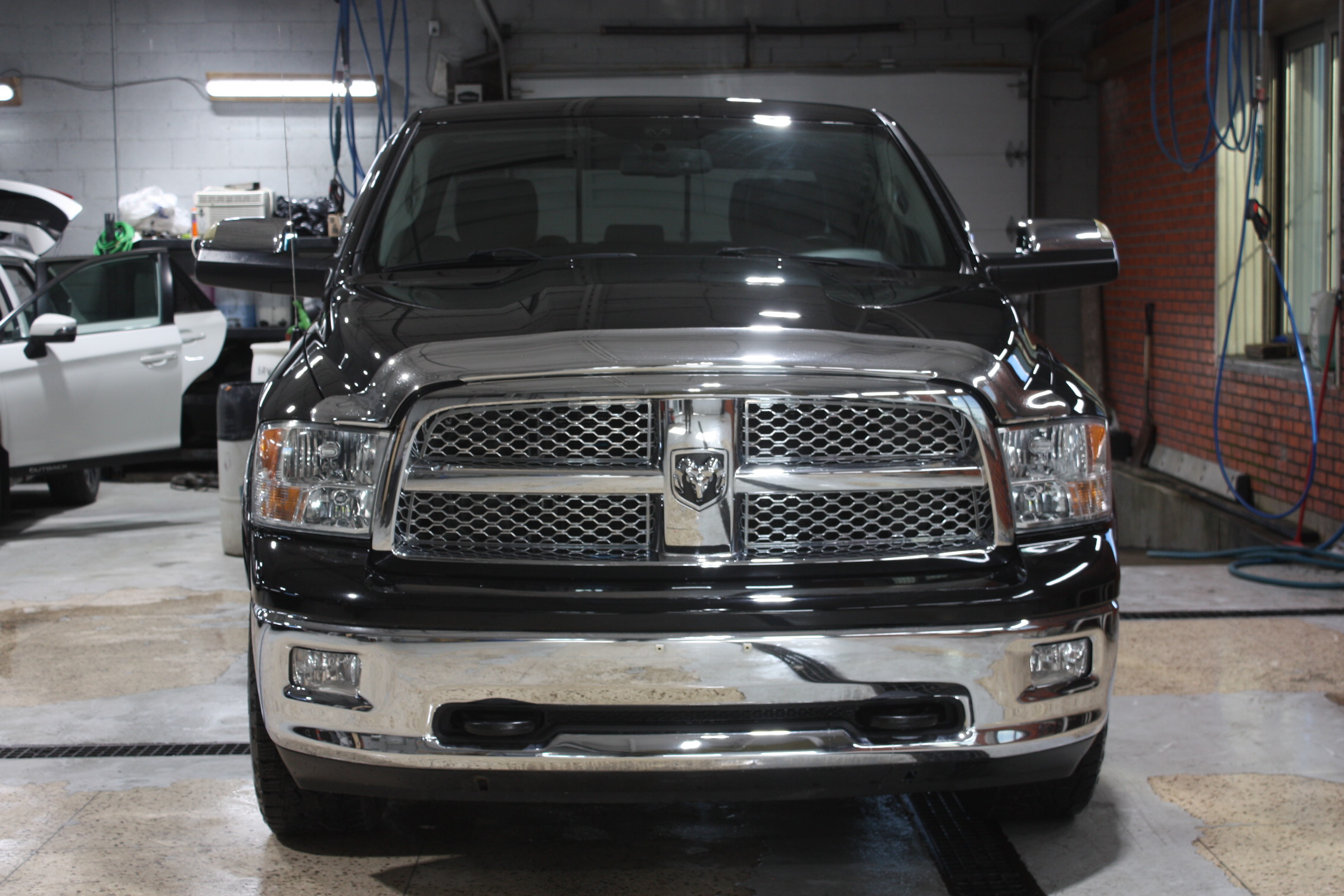 2012 RAM 1500 LARAMIE 4X4