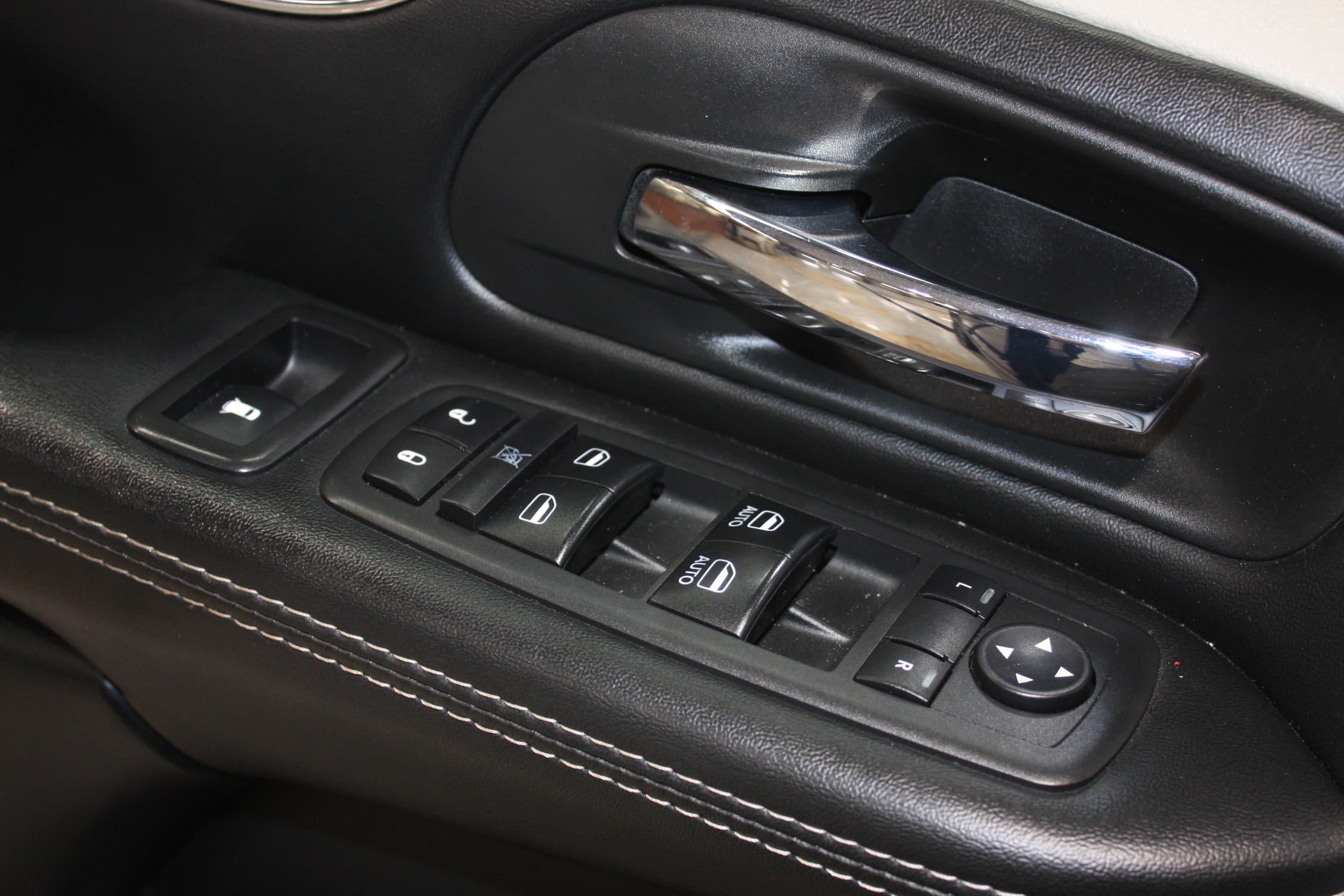 2017 DODGE GRAND CARAVAN SXT PRENIUM PLUS