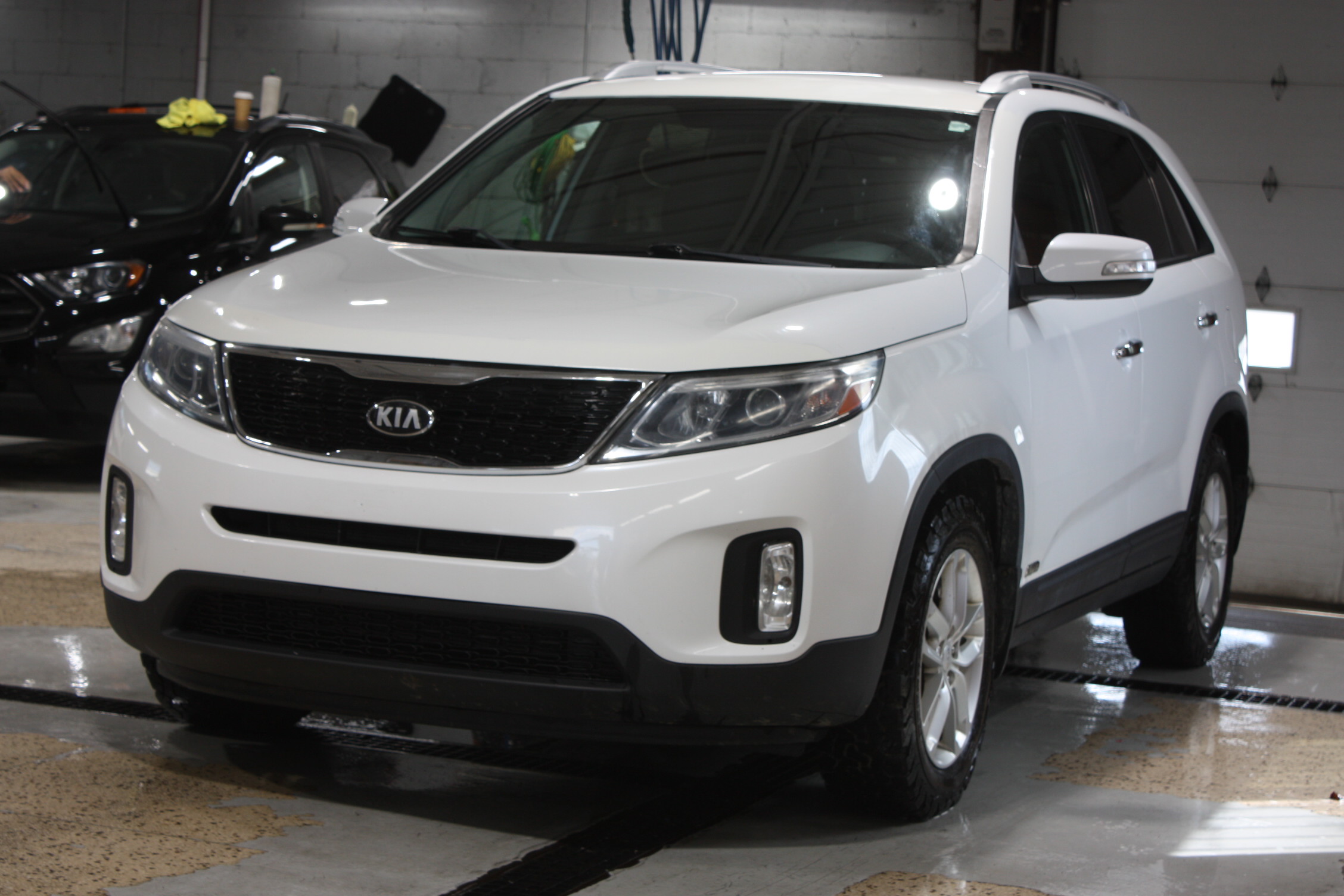 2015 KIA SORENTO LX AWD
