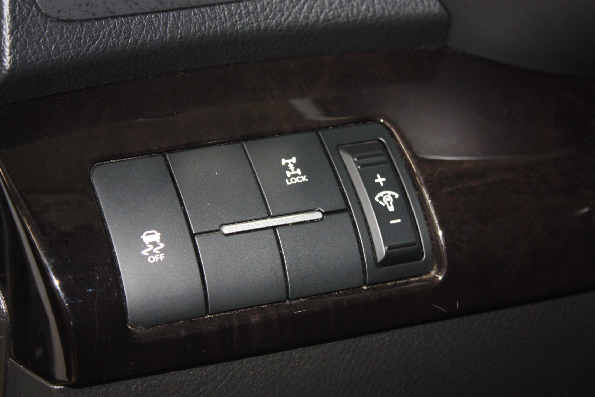 2015 KIA SORENTO LX AWD