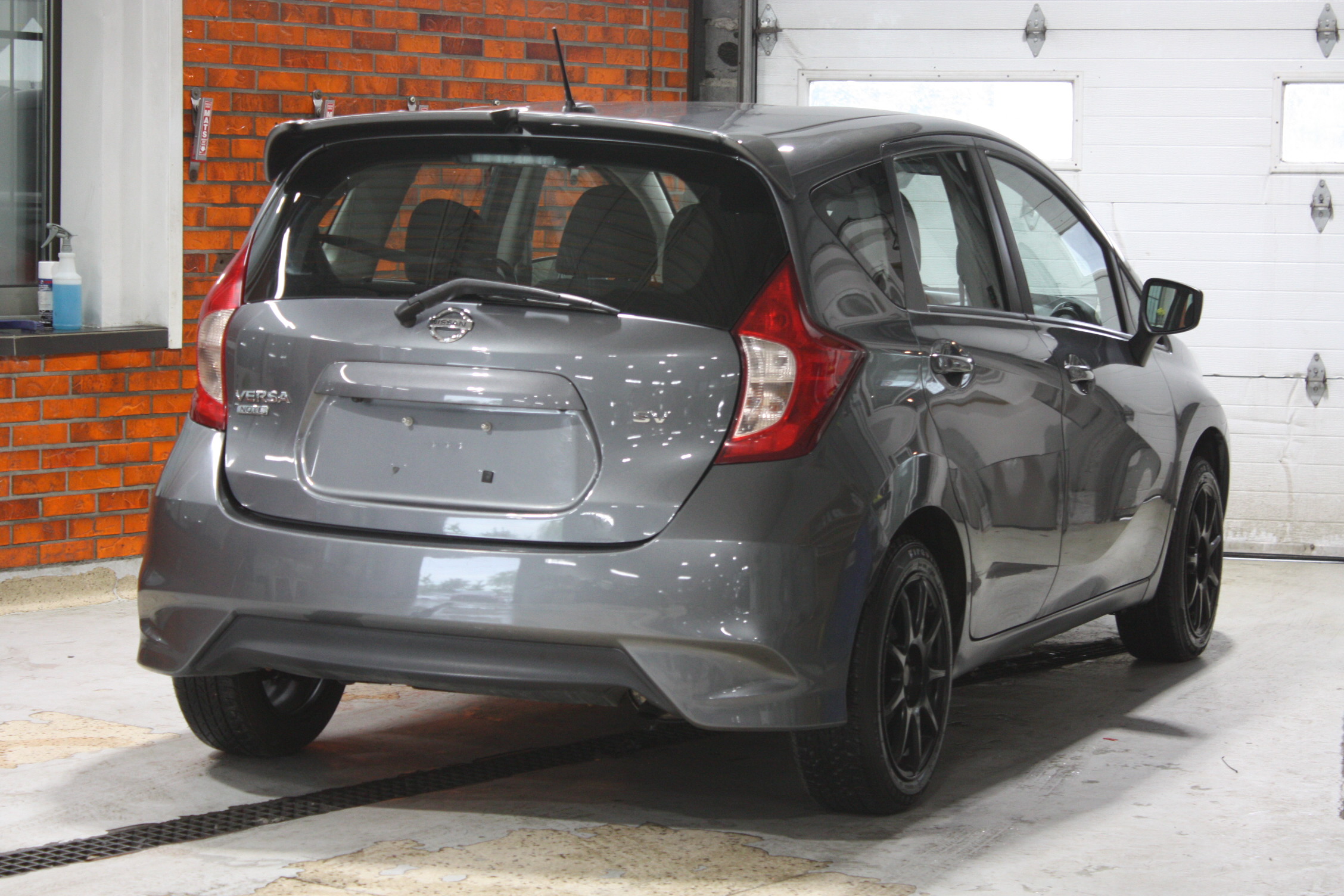 2018 NISSAN VERSA