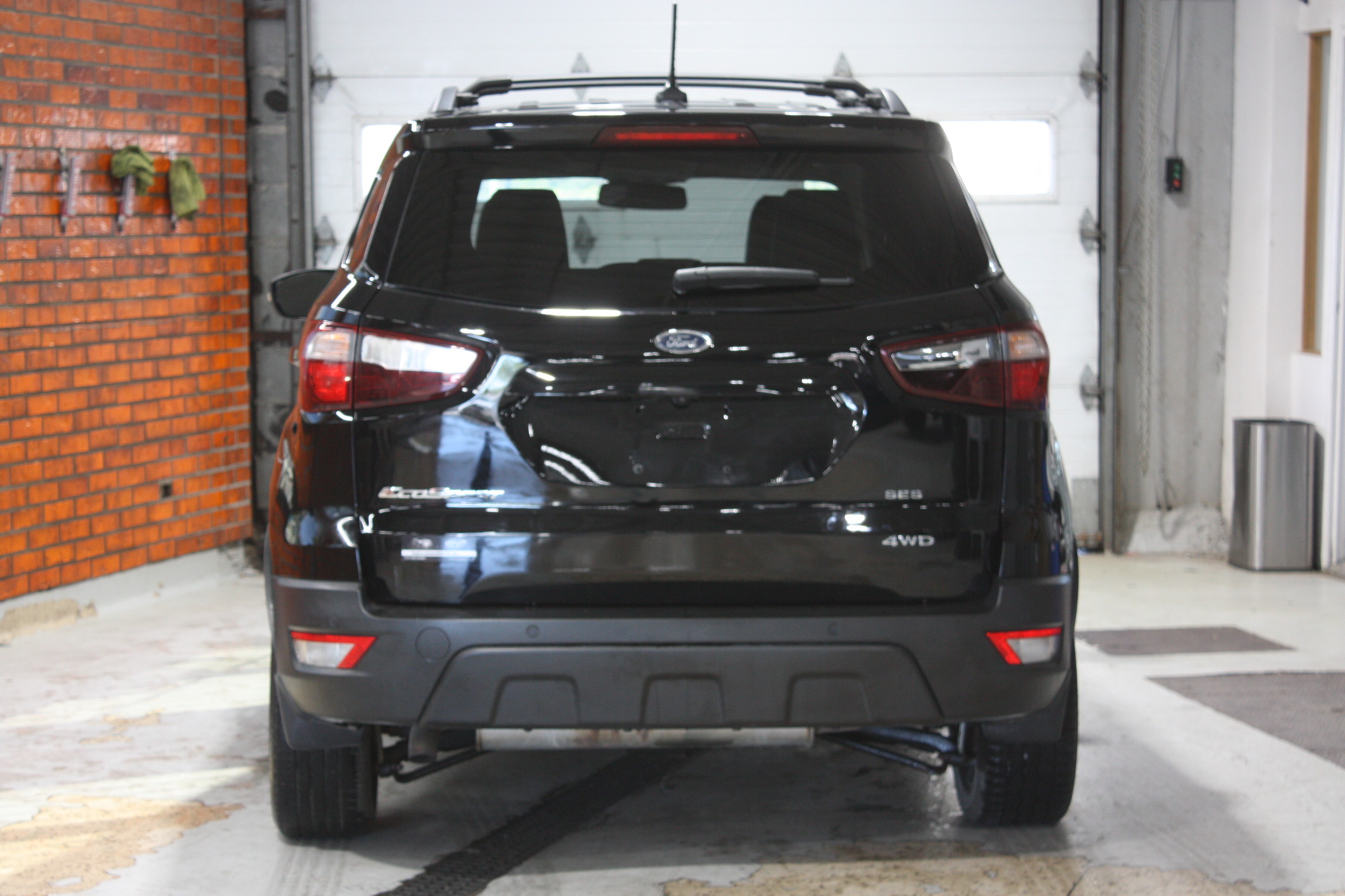 2018 FORD ECOSPORT SES AWD