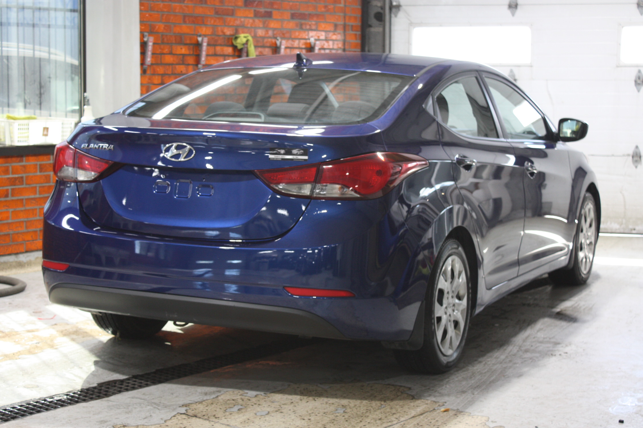 2015 HYUNDAI ELANTRA GL