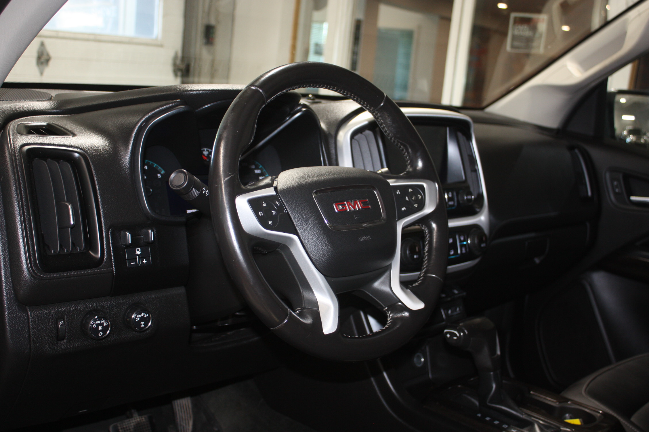 2017 GMC CANYON CREW CAB 4X4 SLT DIESEL